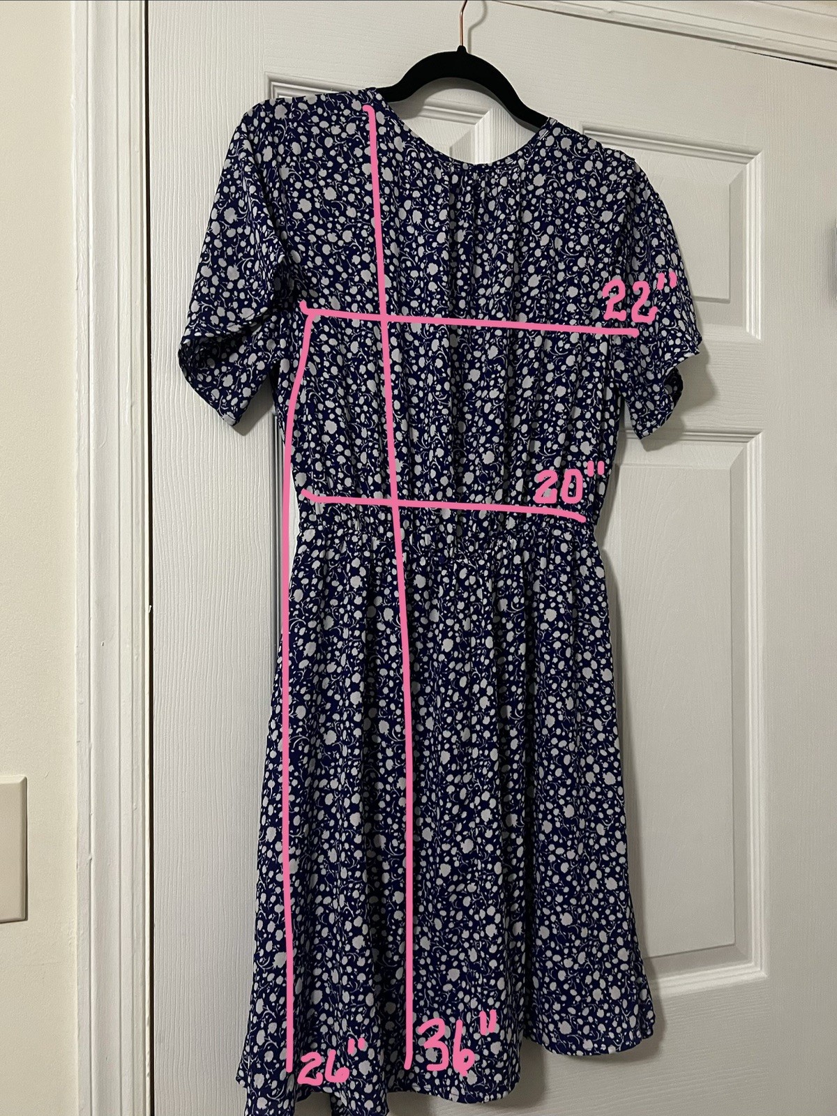 Sienna Sky Blue White Floral V-Neck Short Sleeve Lined Spotted Dress L