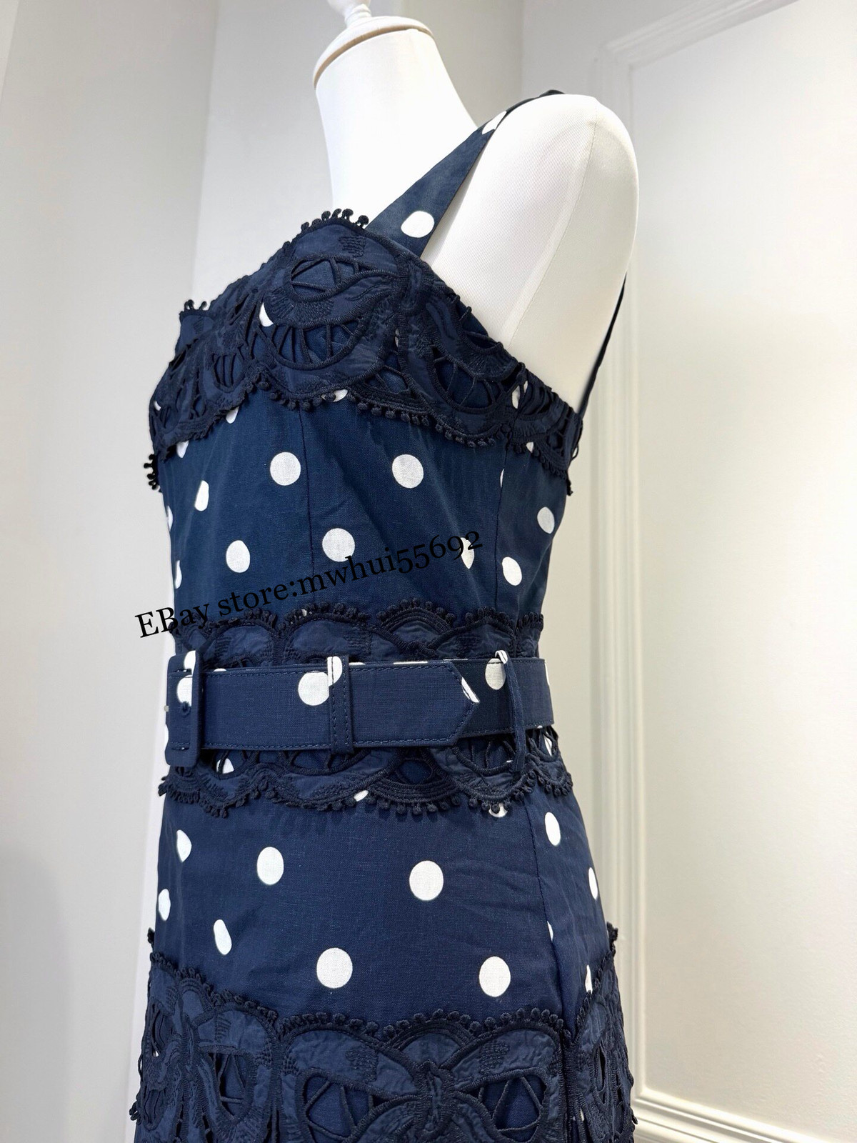 2026 retro print dress luxury elegant temperament holiday shoulder strap dress