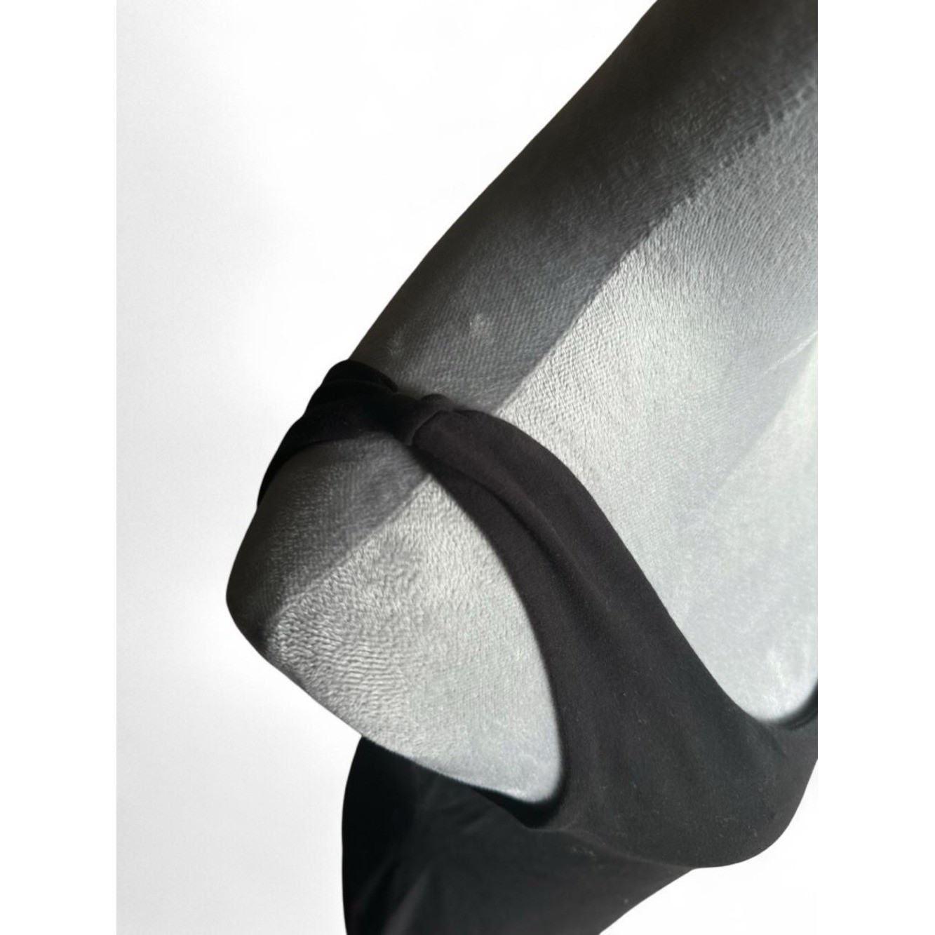 Peruvian Connection Black Scoop Neck Midi Dress — Size M