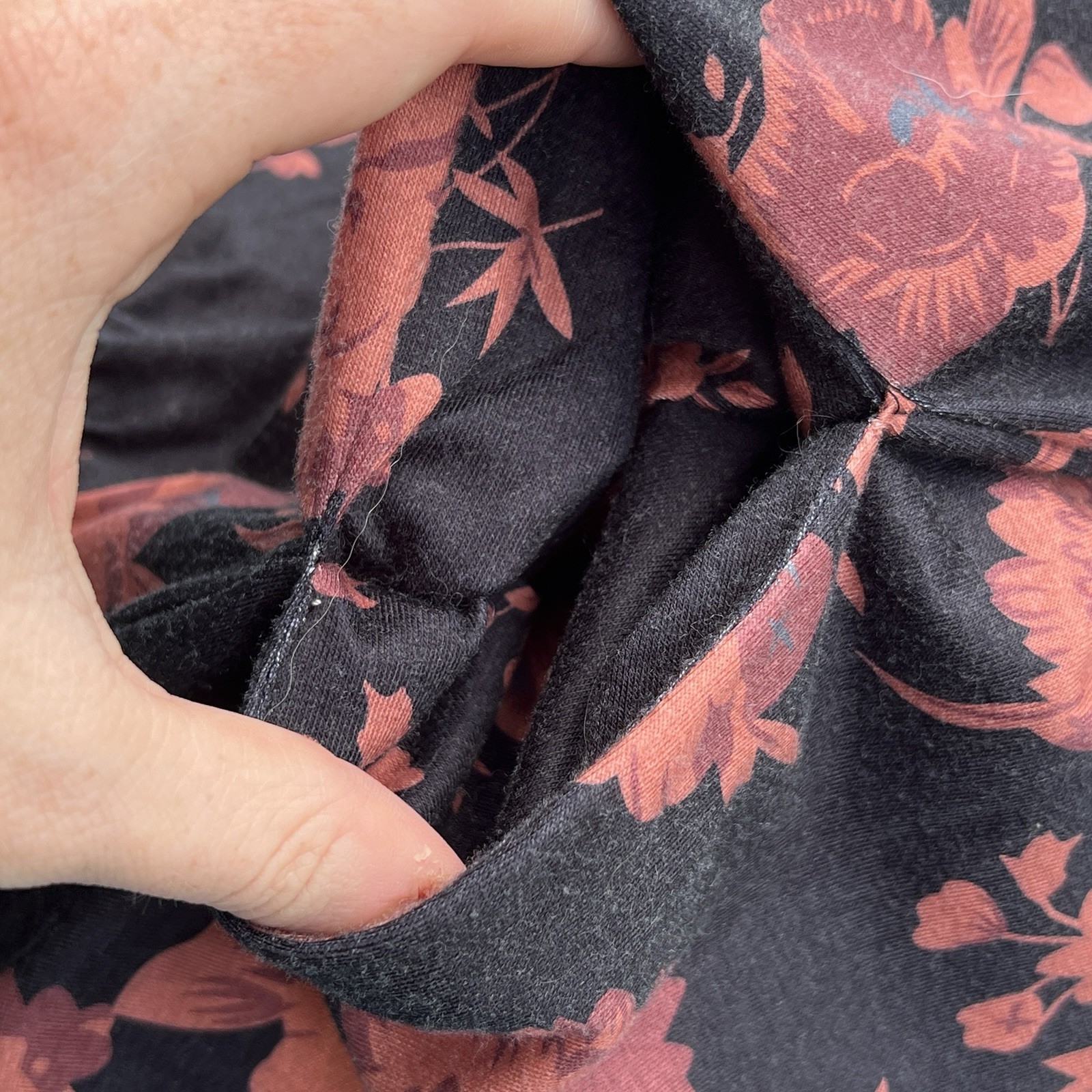 Amazon: Floral Black and Rust Short Sleeve Maxi Dress. Size Medium.