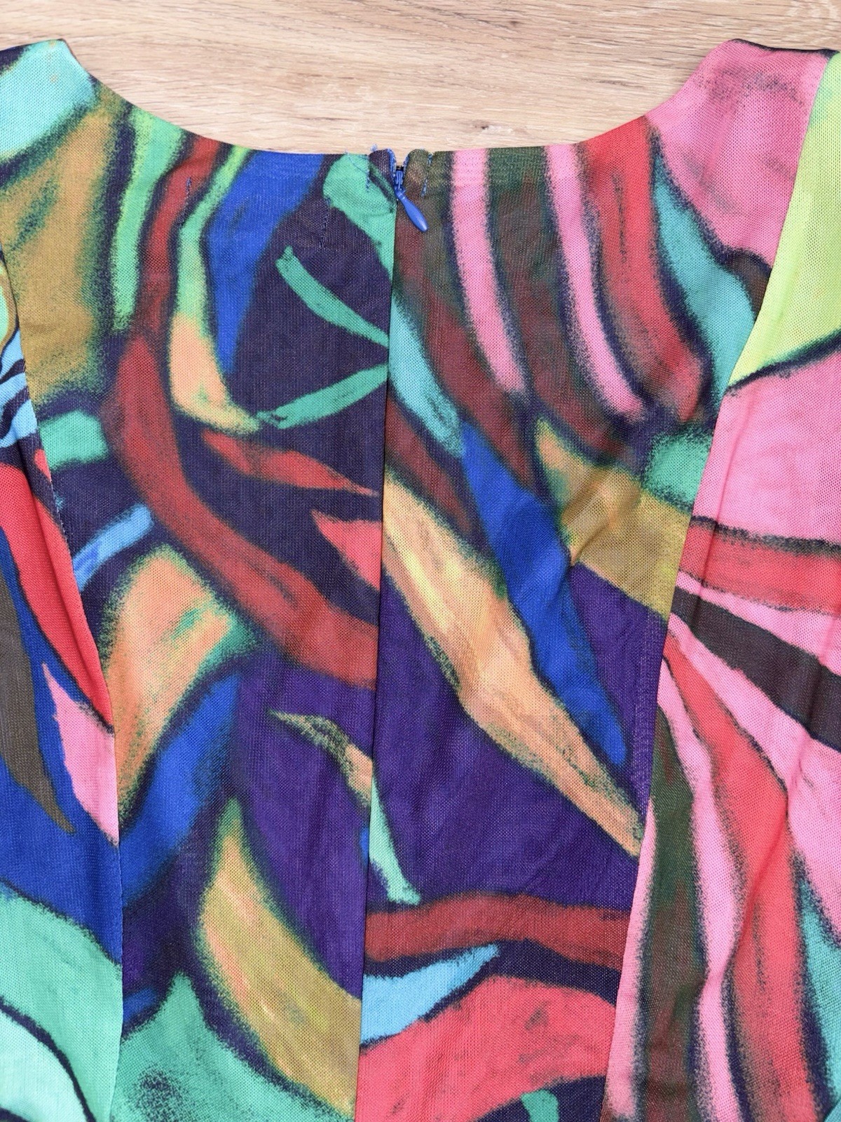 Vibrant Multicolor Floral Sheath Dress. Size: Large