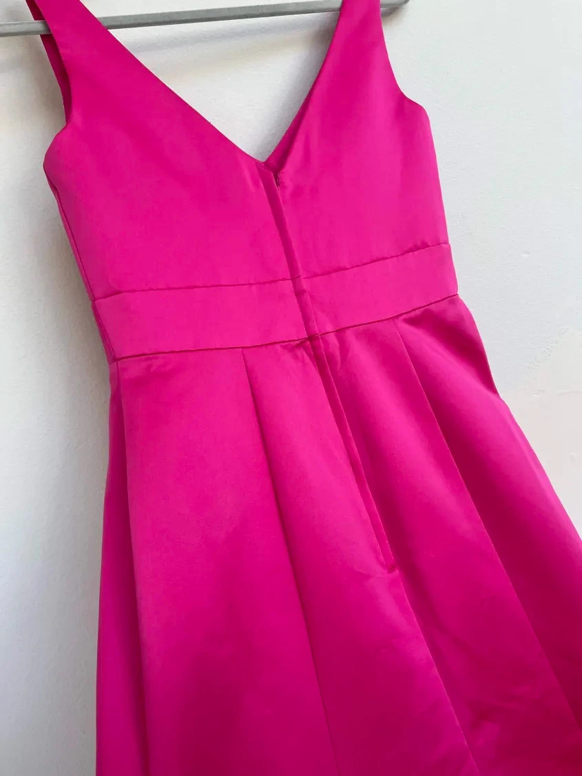 Alfred Angelo Fuschia A-line Sleeveless Gown, Defined Waistline US 8 65″