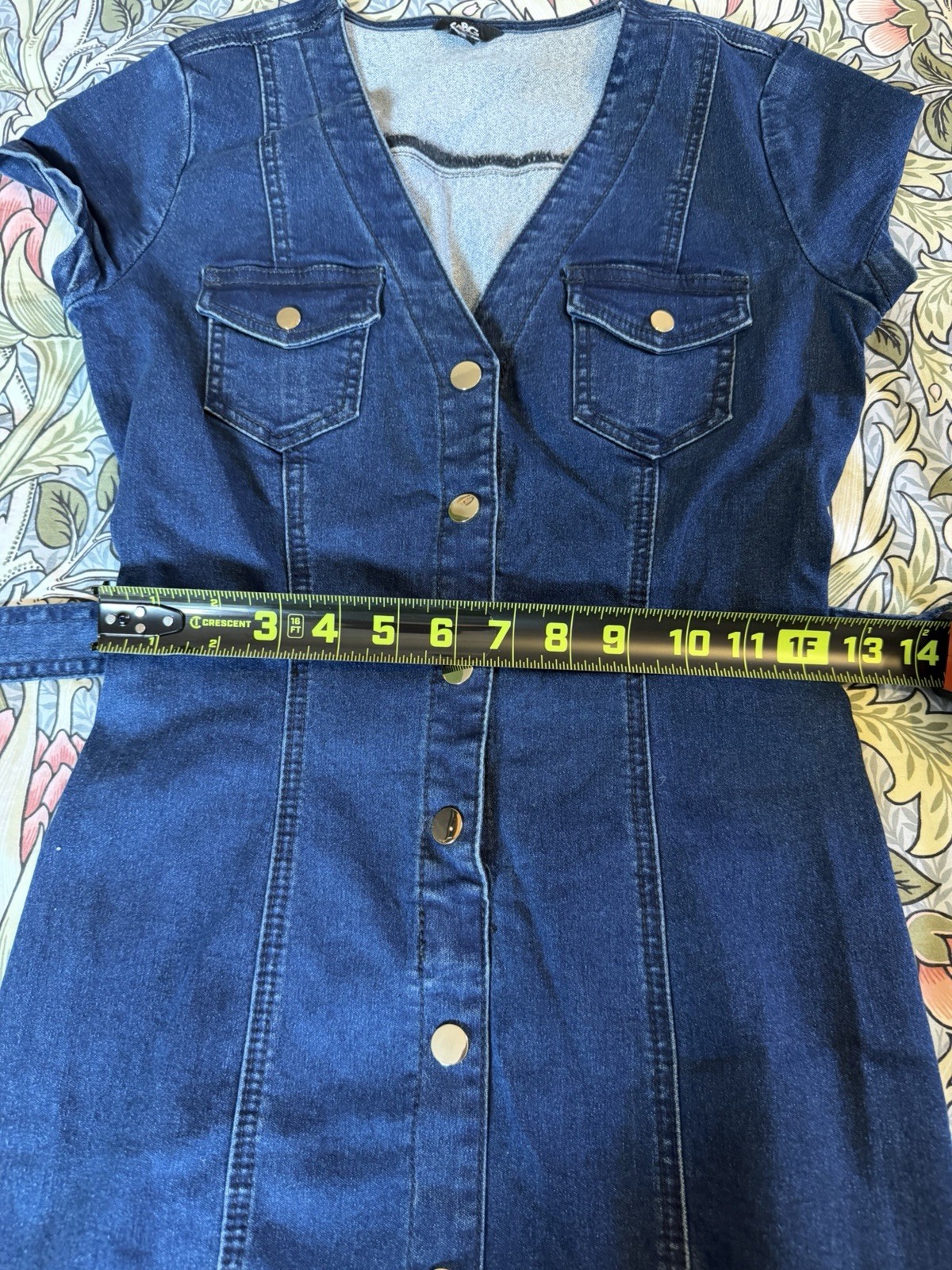 GBG Los Angeles Women’s Blue Solid Denim Shirt Dress V-Neck Belted Pockets XS