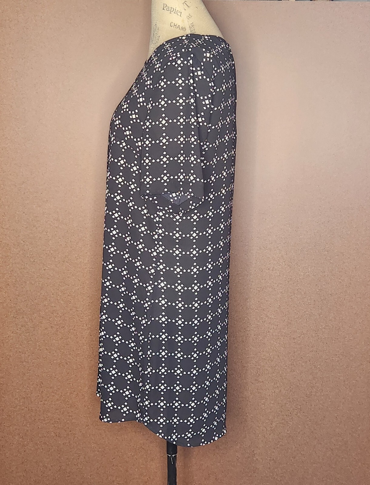 Daniel Rainn Polka Dot Shift Dress Womens M Stylish & Comfortable Classic Look