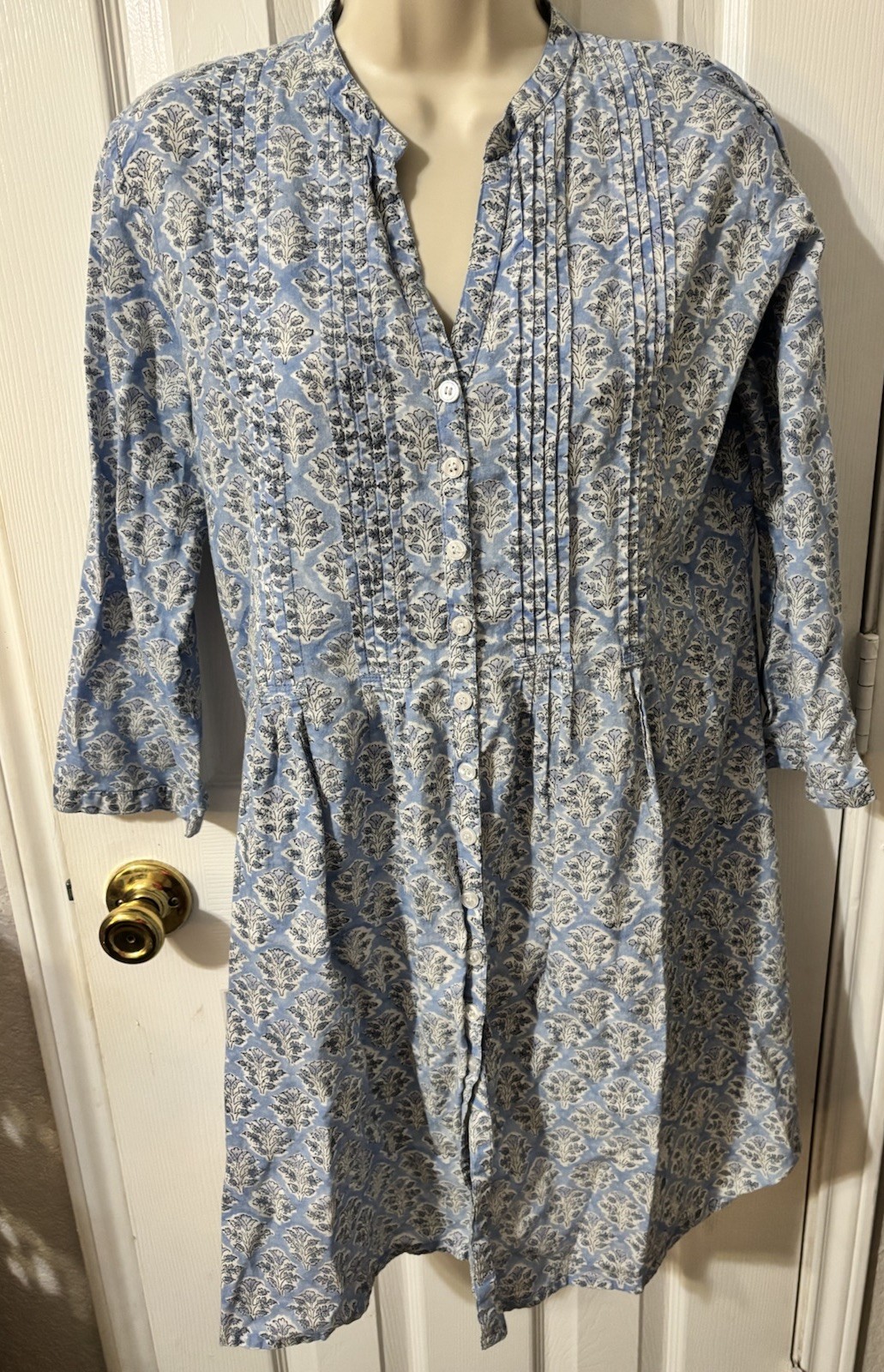 Madison Mathews Blue/White Floral V-Neck Button Front Shirt Dress Knee Size L