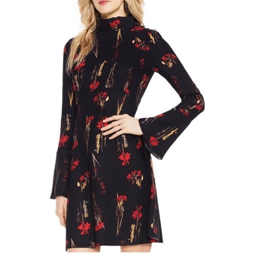 NWT VINCE CAMUTO Fold-Over Collar Botanical Flare Bell Sleeve Dress size 6 black