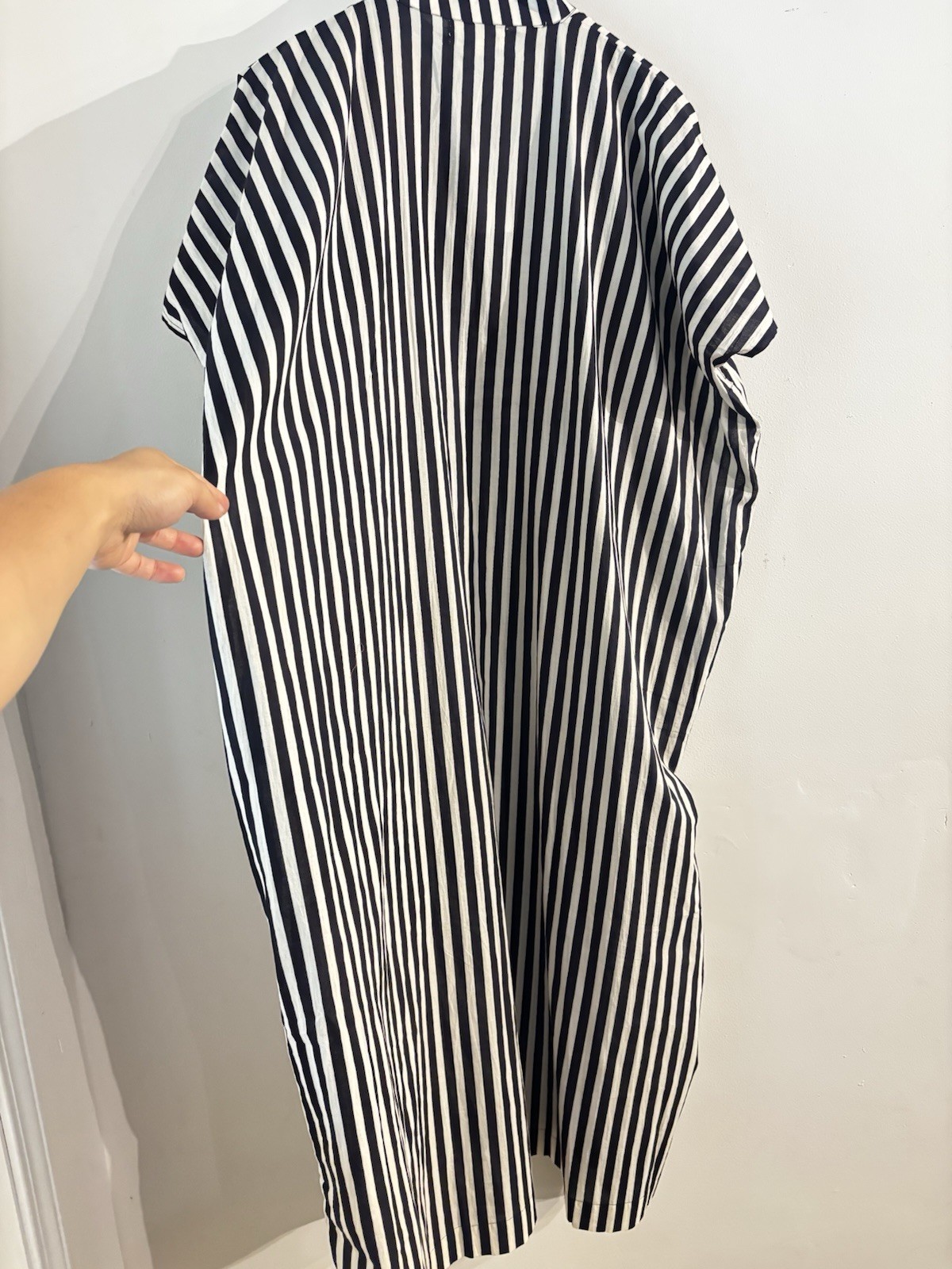 Ink+Alloy Margot Striped Kaftan Black and Cream One Size