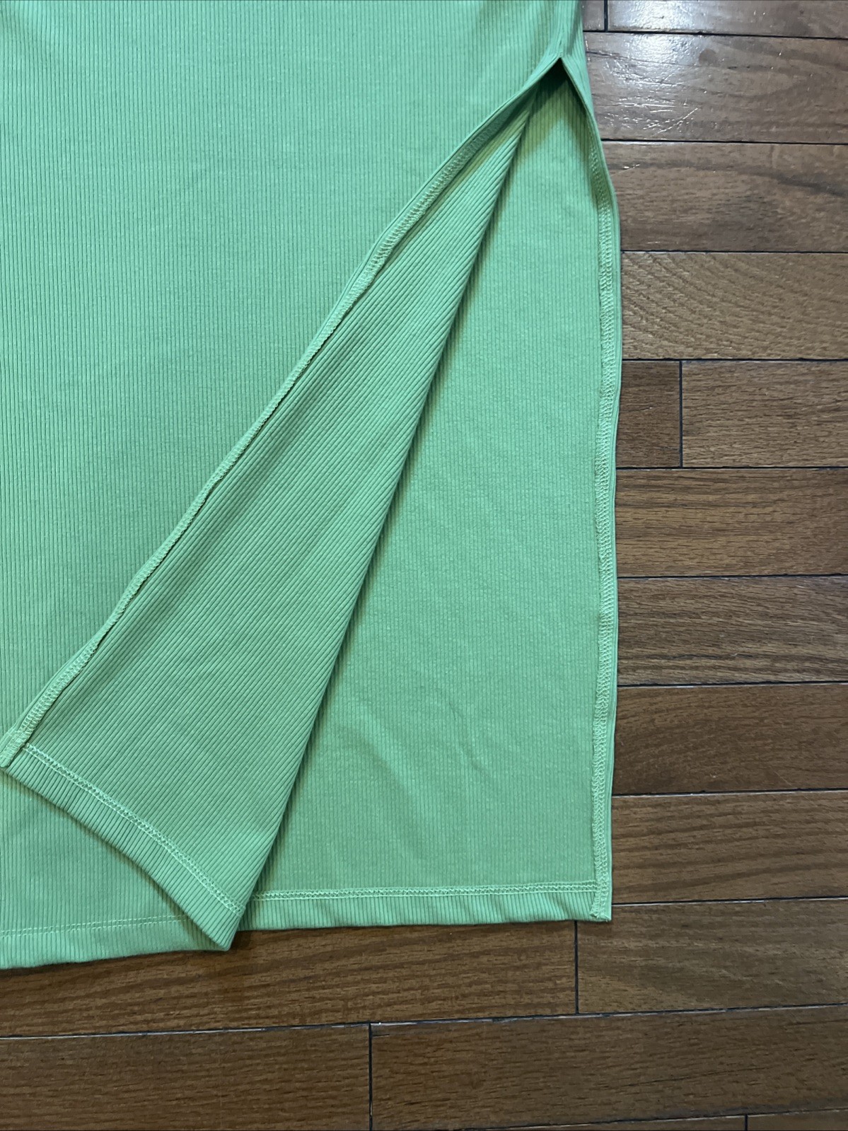 Lulus NWT Green Ribbed Twist Front Cutout Maxi Dress Side Slit Women’s M