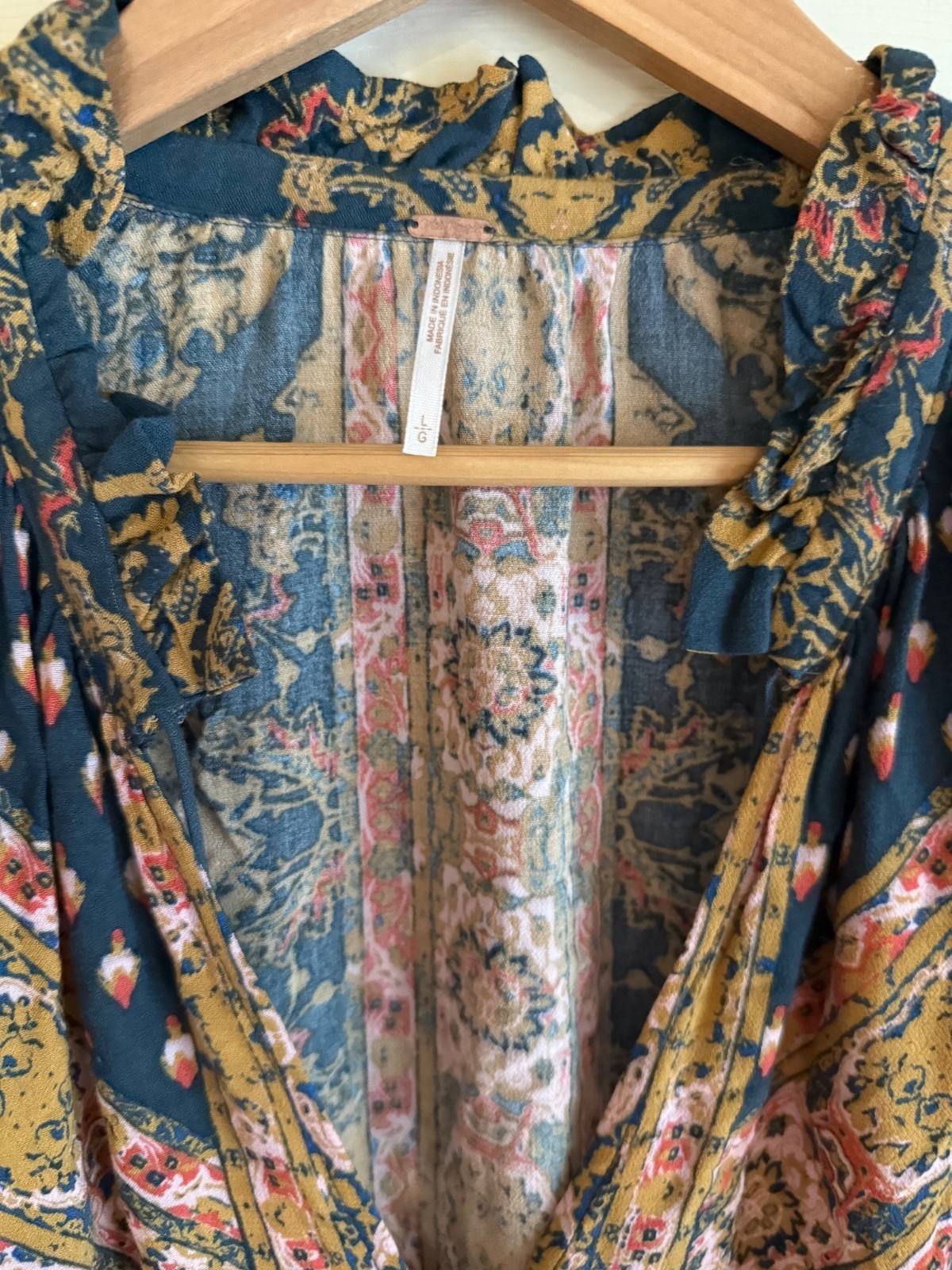 size L Free People rayon Magic Mystery tunic/mini dress hippie boho flare sleeve