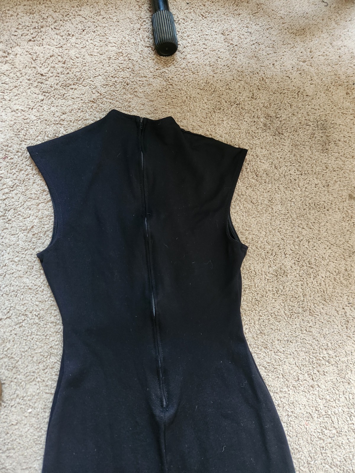 Love Culture Black Knit Form Fitting Sheath Midi Dress V-Neck Sleeveless Size S