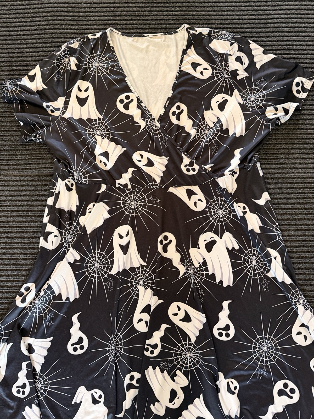 Halloween Ghost & Spiderweb Print Dress Size 6XL