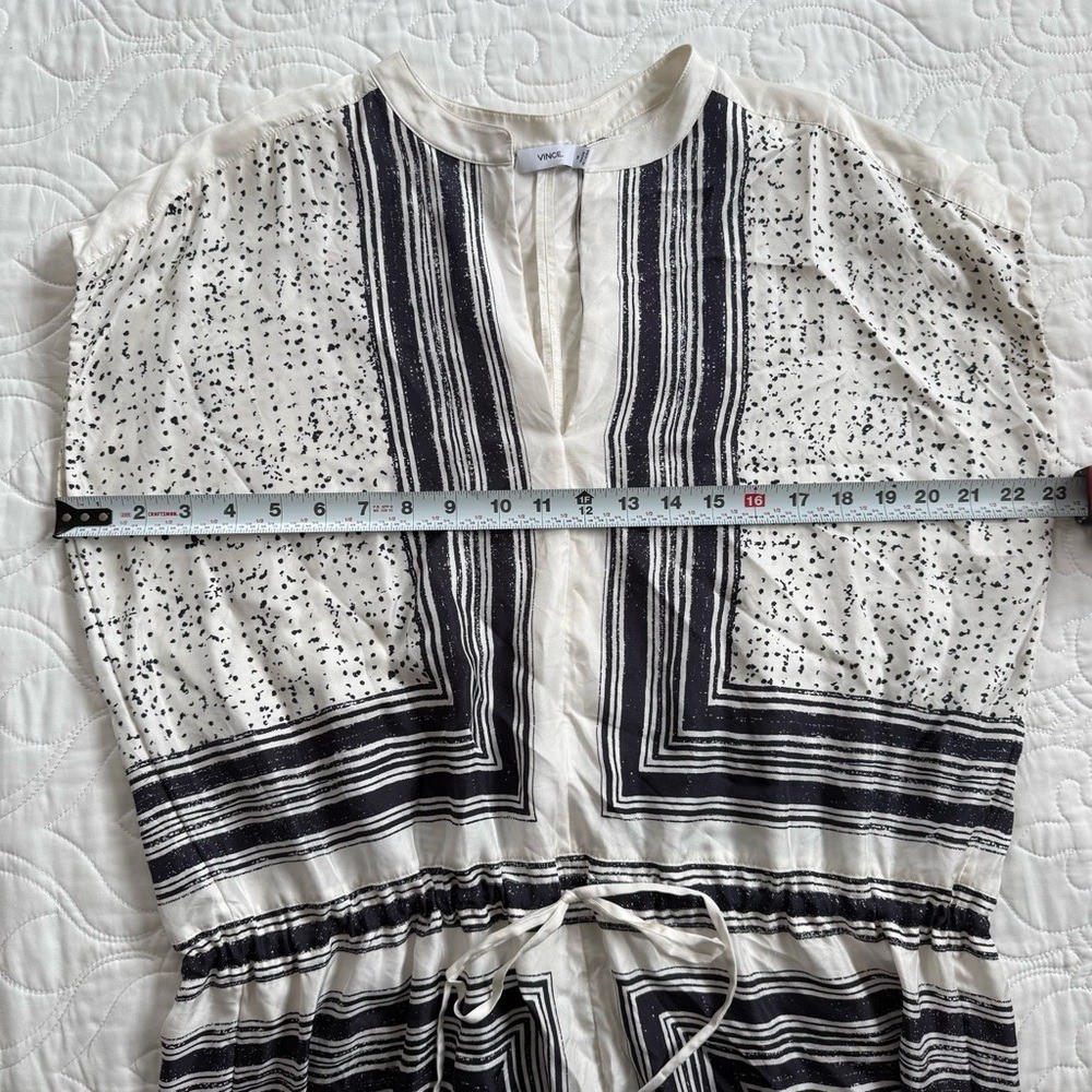 Vince Scarf Print Drawstring Waist 100% Silk Dress Navy White Women’s Medium EUC