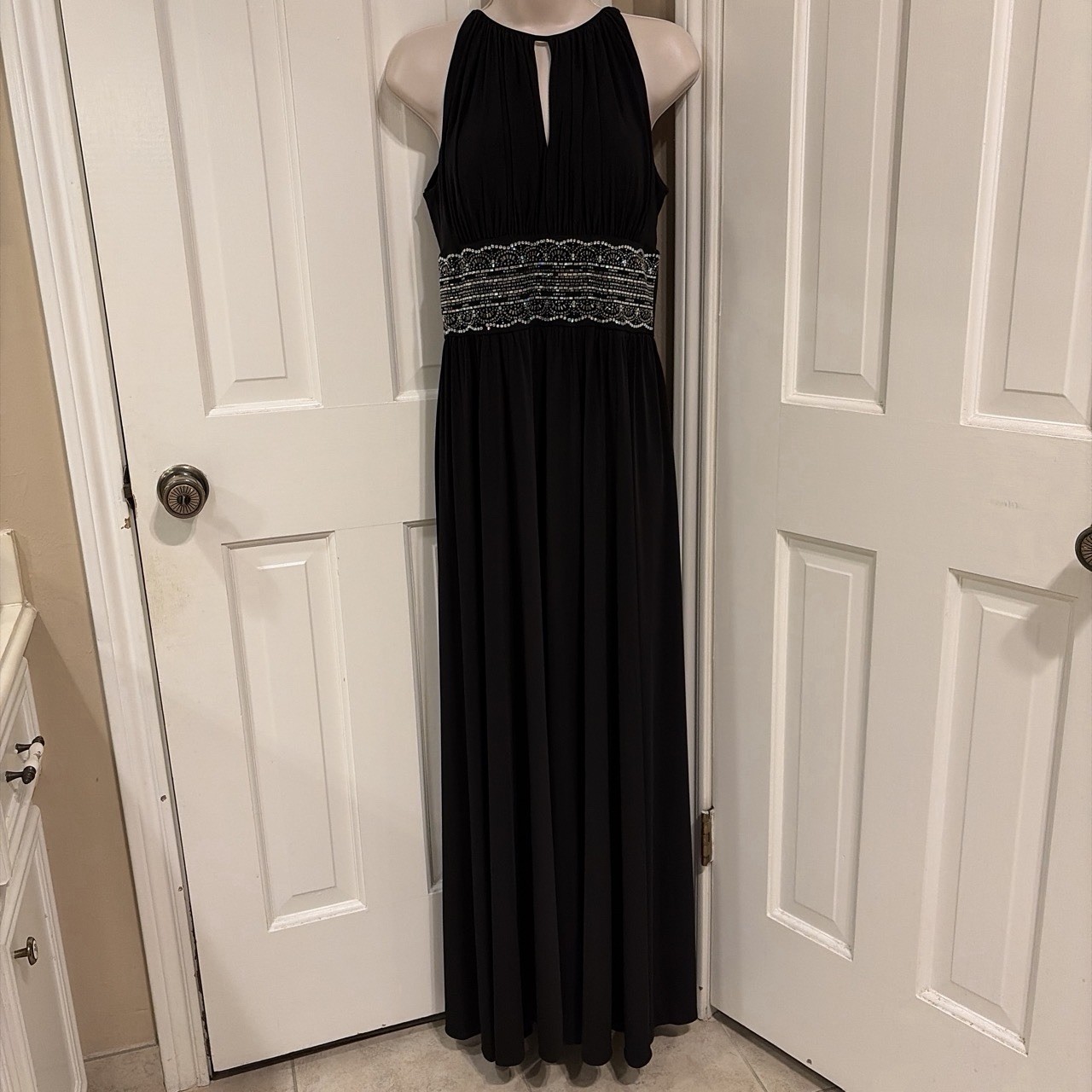 R&M Richards Women’s Halter Neck Maxi Dress Bead Waist Cocktail Gown Size 6