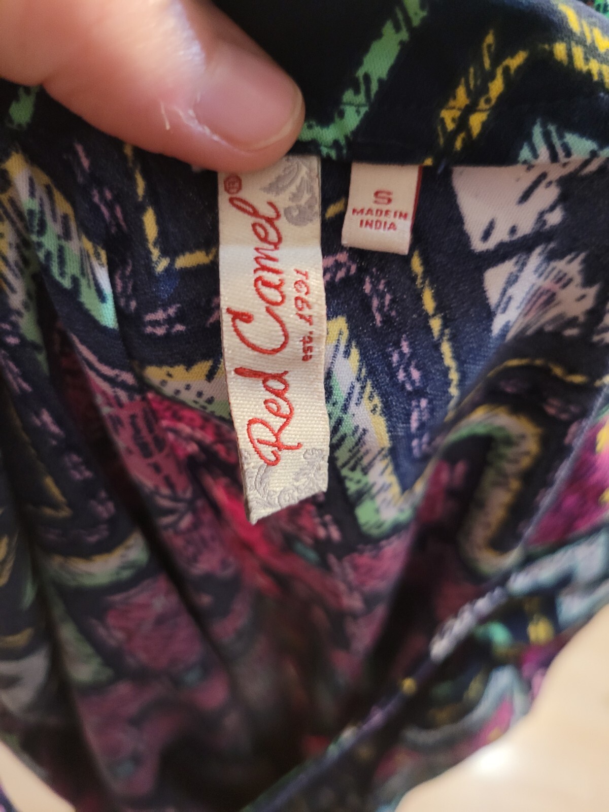 Red Camel Small Dress Womens Multicolored Short Sleeve Vneck Unlined
