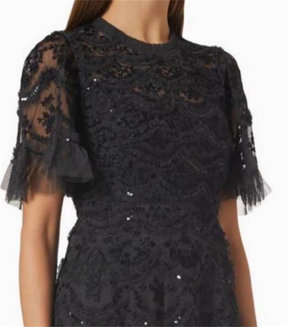 Casual Lace Applique Evening Gown with Sequins A-line High Neck Prom Ball Dress