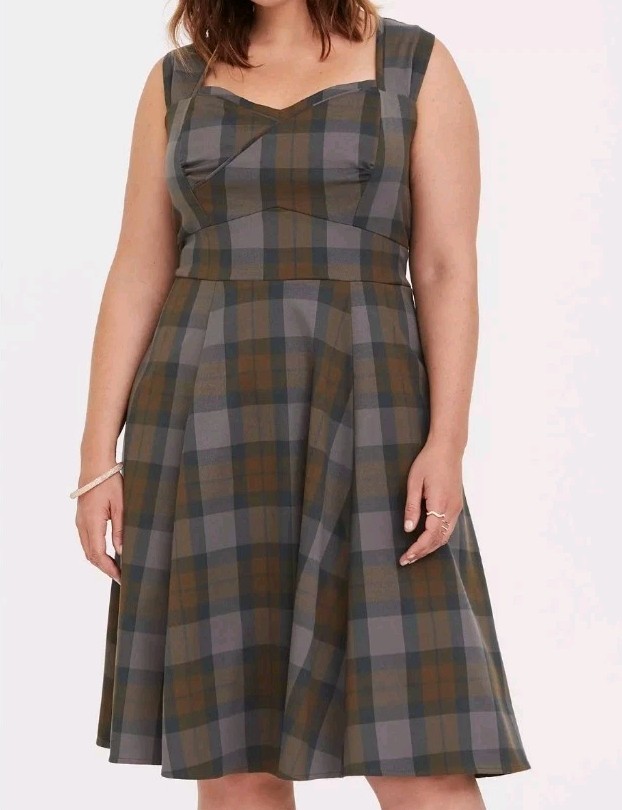 Torrid Outlander Series Claire’s Tartan Plaid Wrap Bodice Swing Dress 3X 24W Nwt