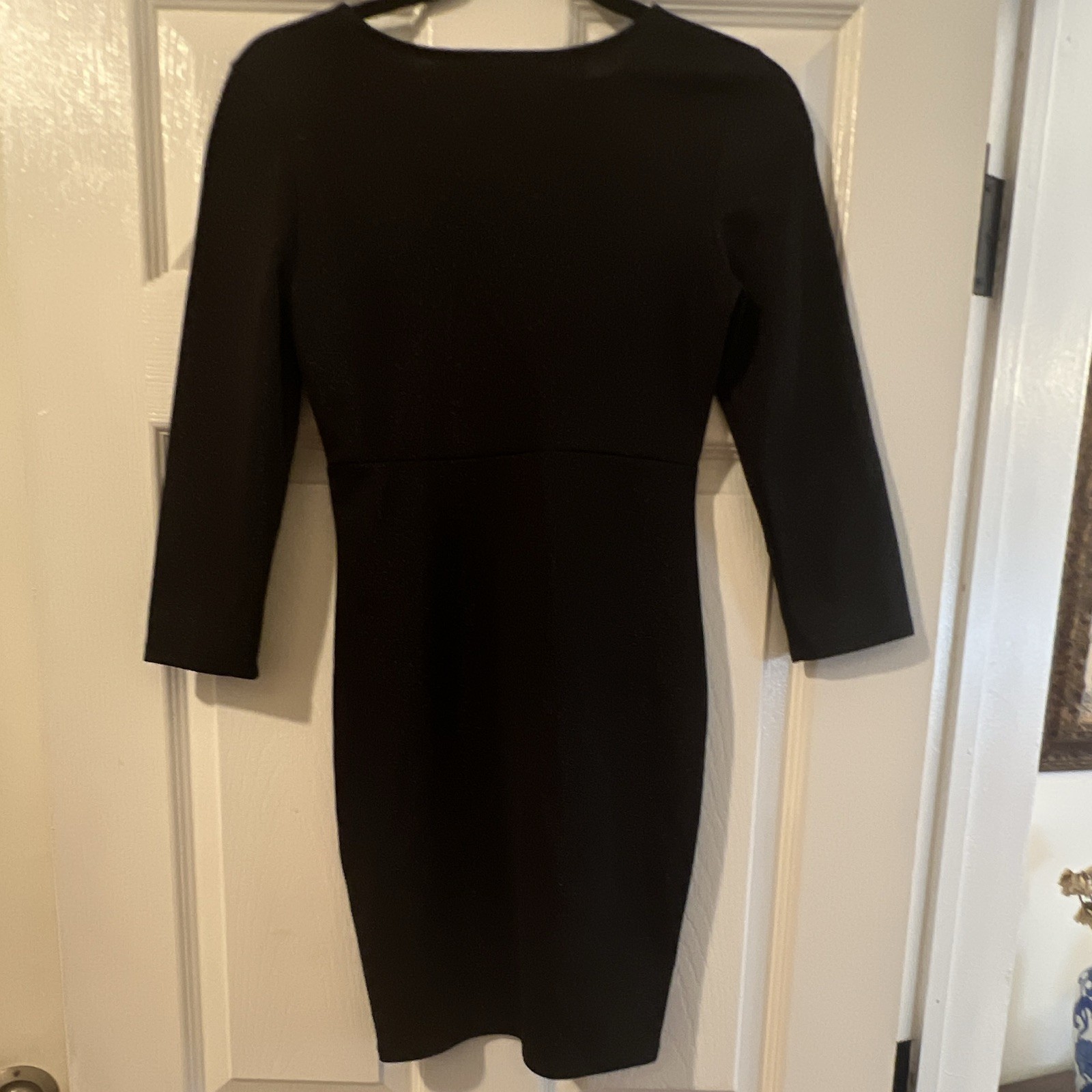Papaya Black Solid Knit Bodycon V-Neck 3/4 Sleeve Lace-Up Knee Dress S