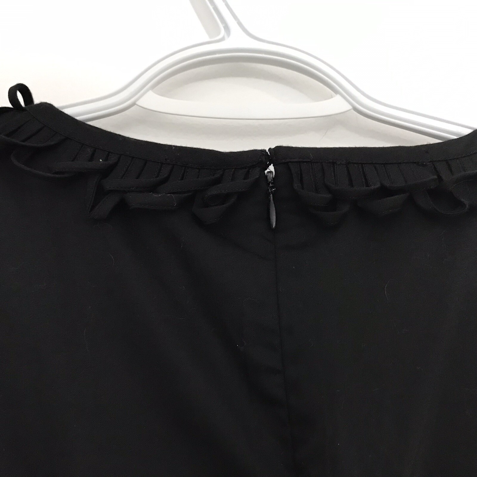 Talbots Womens Sleeveless Dress 8 Black V Neck Belt Ruffle Zip Back Hook Close