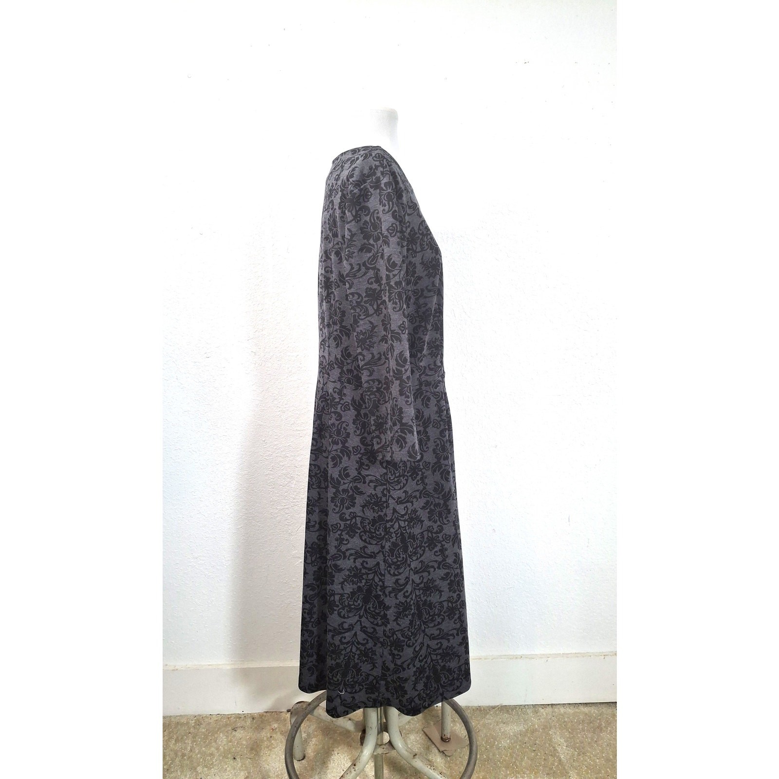 Croft & Barrow Stretch Size Large Business Career Dress Black and Gray