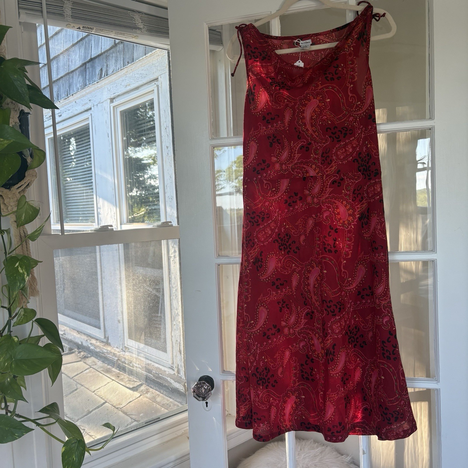 Le Chateau Red Paisley Midi Slip Dress L Sleeveless Scoop Neck Chiffon