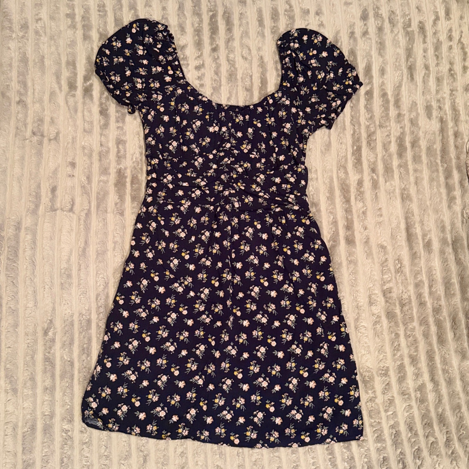 Hollister Navy Floral Smocked Back Puff Sleeve Mini Dress Women M Cottagecore