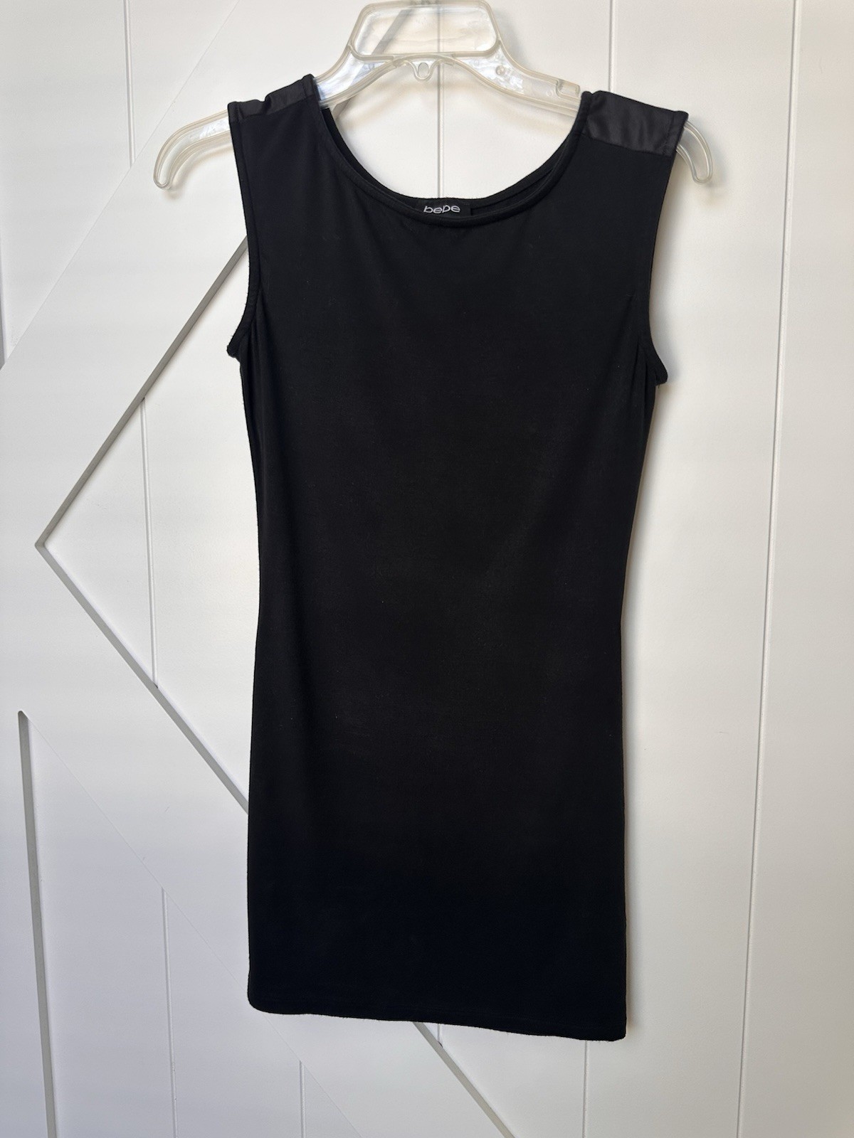 bebe Women’s Black Solid Bodycon Mini Dress Sleeveless Round Neck Size S/P