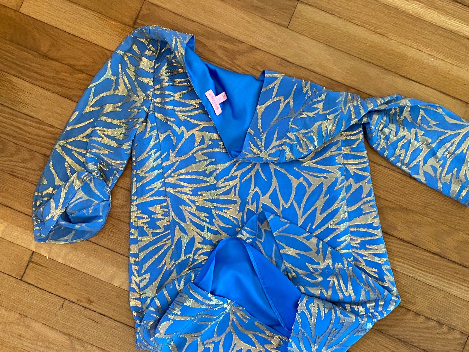 Lilly Pulitzer Siza Two Blue and Gold Thread Miri Silk Long Sleeve Mini Dress