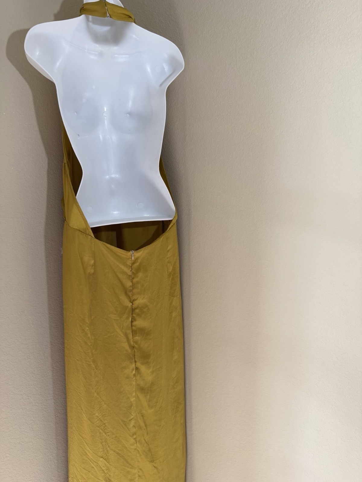 PrettyLittleThing Mustard Yellow Satin Halterneck Backless Maxi Dress Size 12