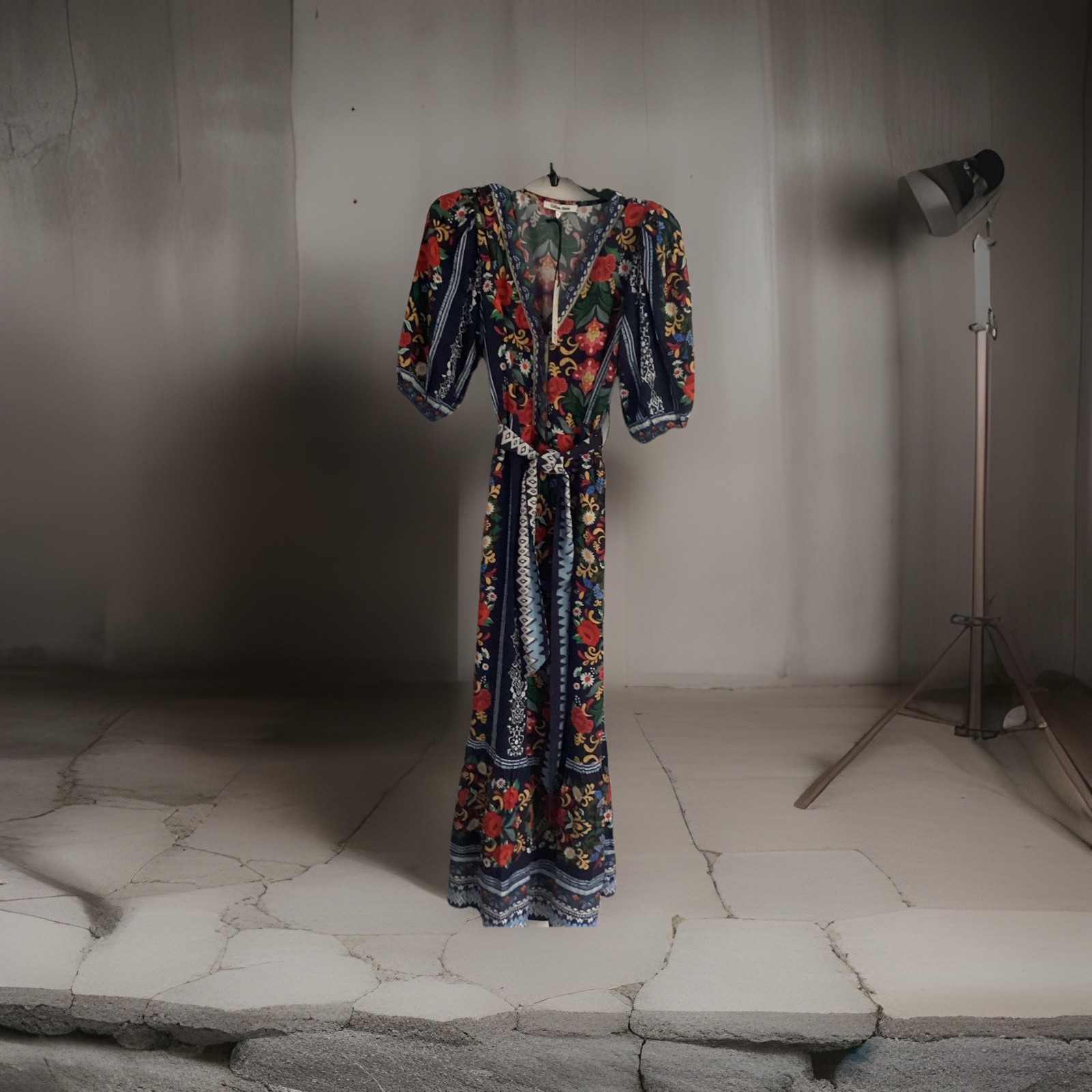 CELINA MOON Short Sleeve Floral Maxi Dress With Belt, Sz Small