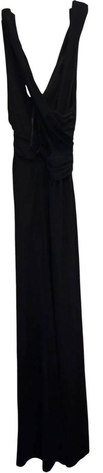 Elegant Black Maxi dress Sophisticated for any occasion Size 2