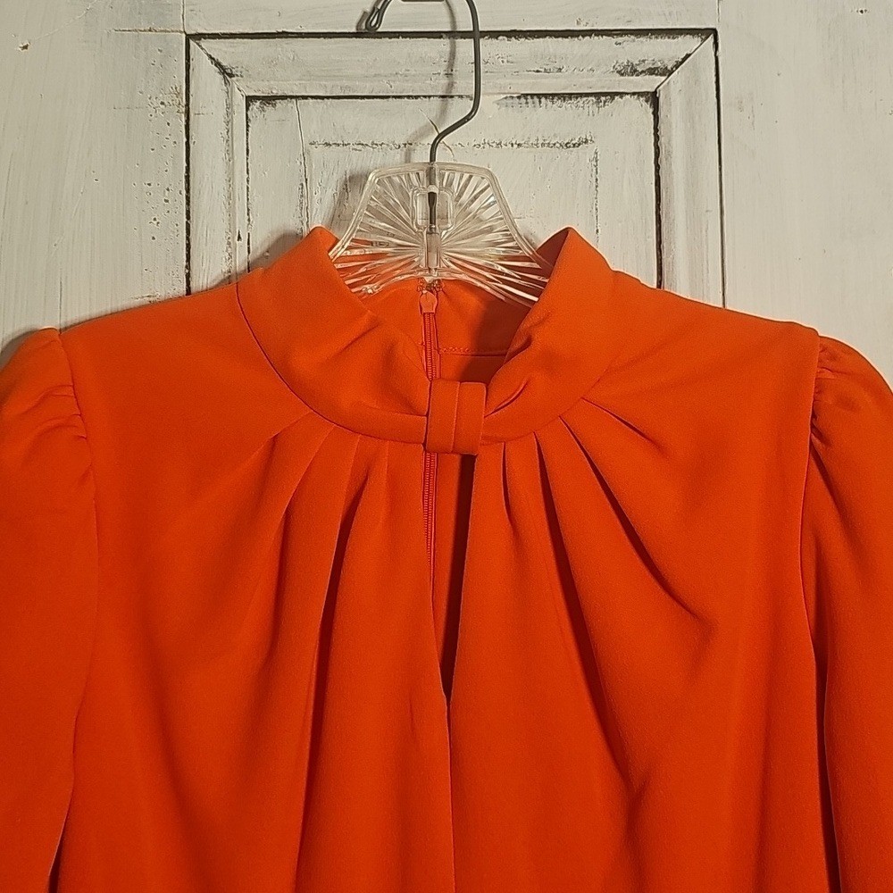NWT Calvin Klein Orange Polyester Sheath Dress Pleated Keyhole Size 6