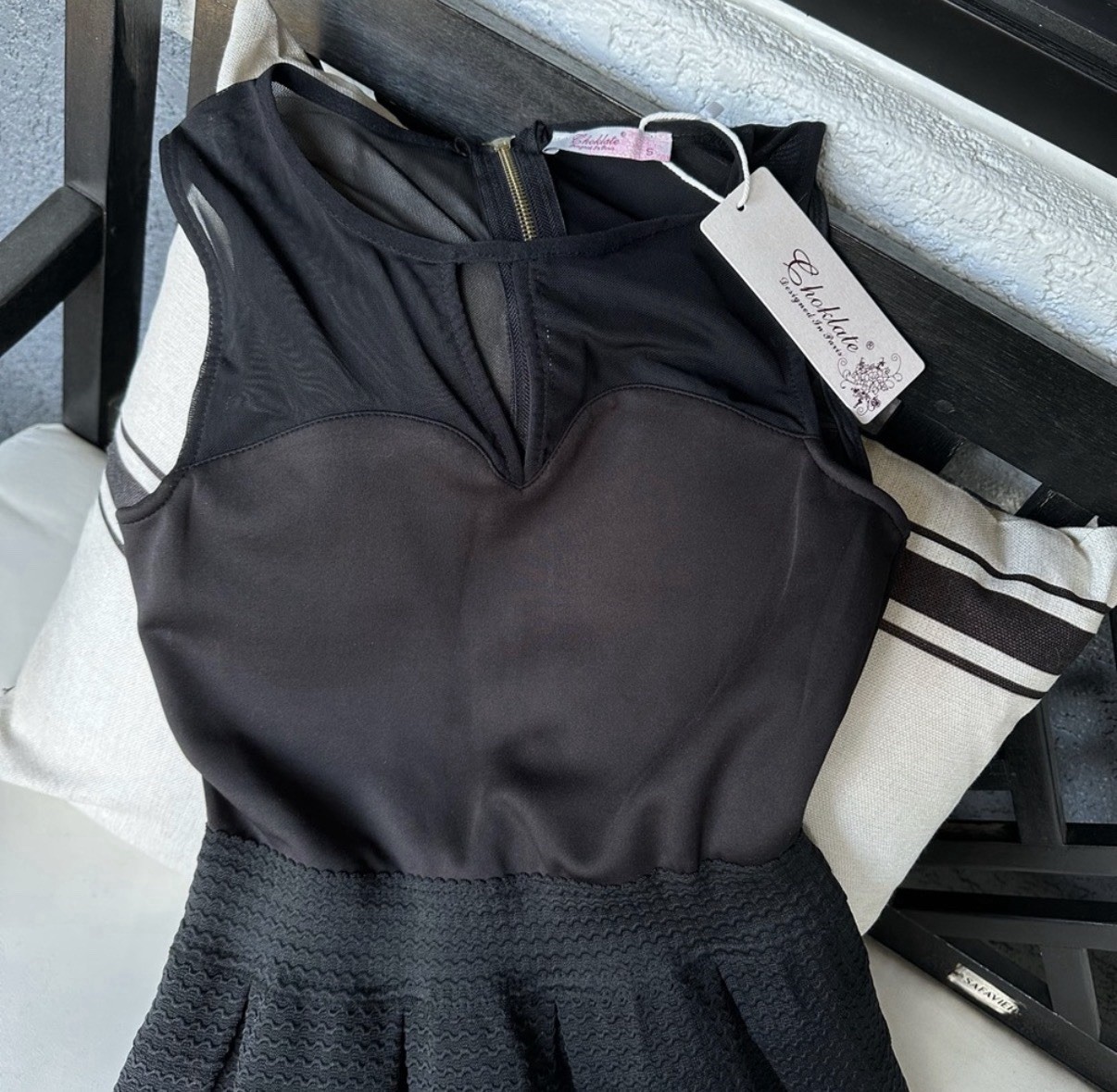 Choklate Black/Gold Fit & Flare Short Dress Sheer Mesh Yoke Pleated Zip Size S