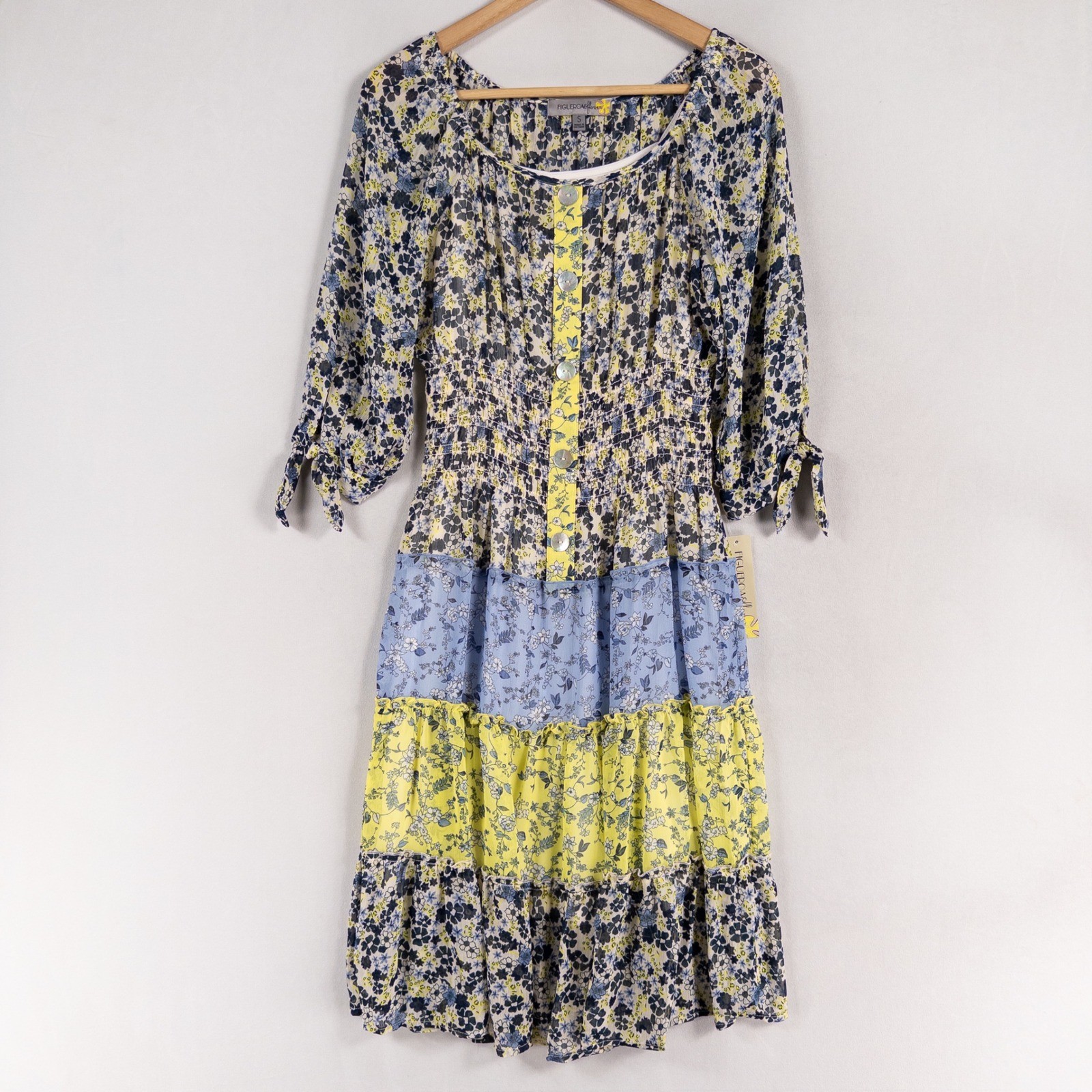 Figueroa & Flower Midi Dress Sz Small Floral Tiered Button Front Smocked Peasant