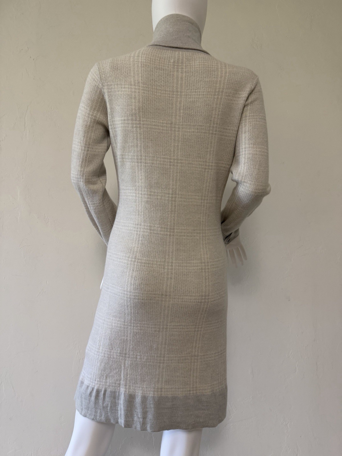 Peter Millar Plaid 100% Merino Wool Turtleneck Sweater Dress Gray& white US S