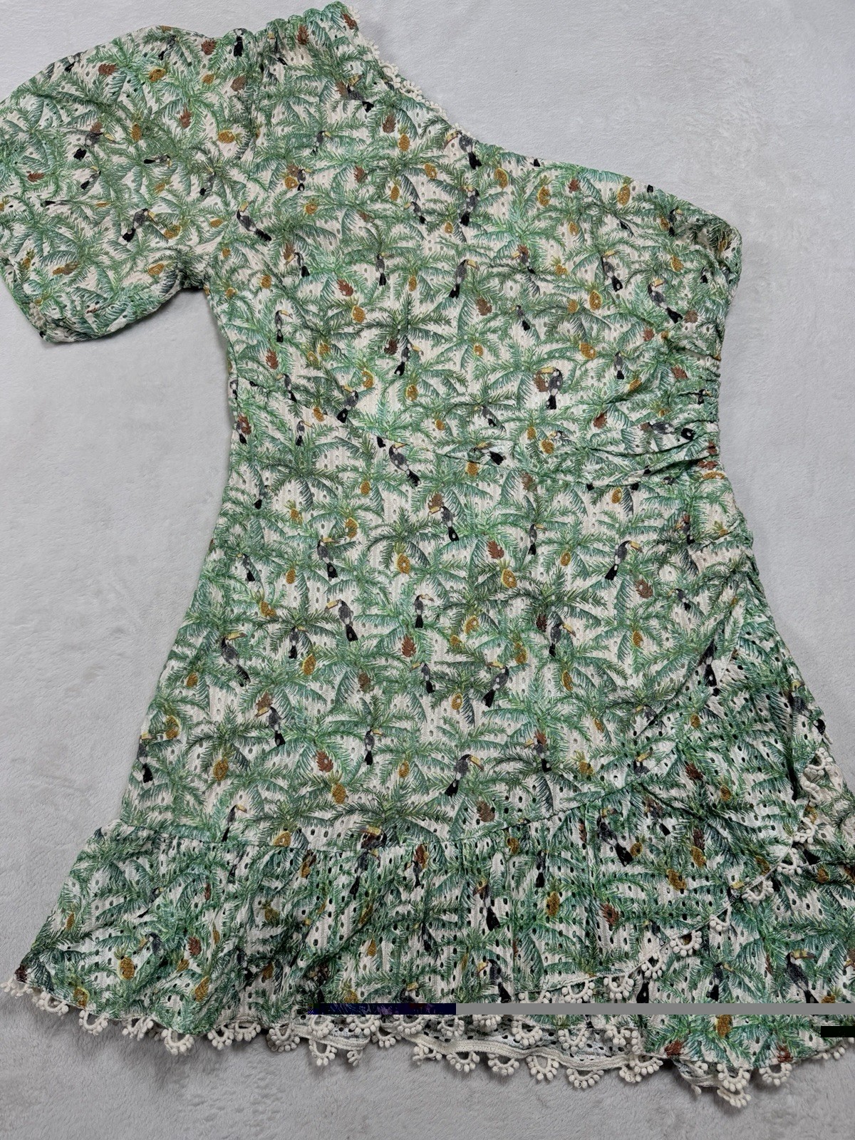 FARM Rio Mini Toucans One Shoulder Eyelet Dress L Green Tropical Palm Ruffle