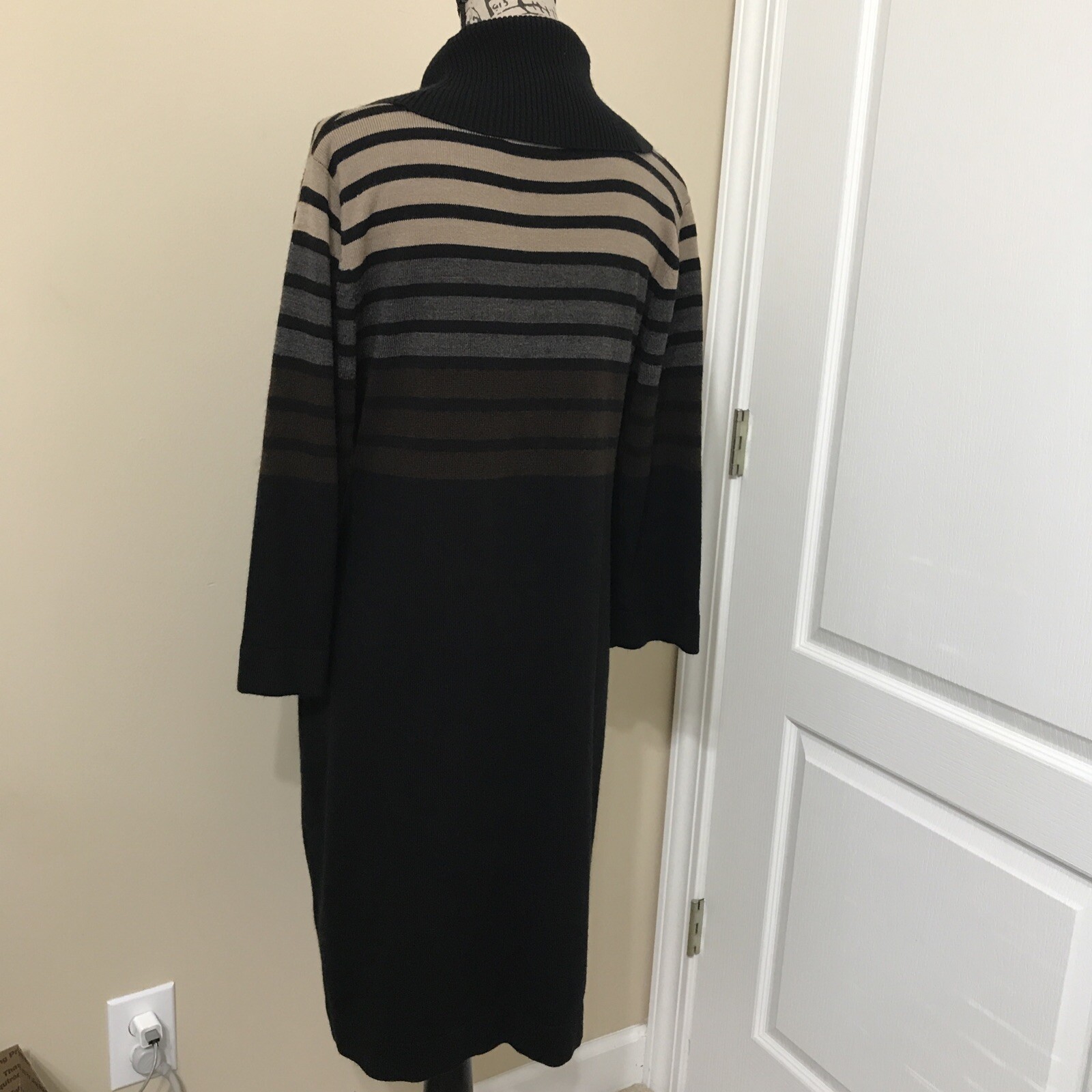 Connected Apparel Black/Multicolor Knit Dress Size XL 3/4 sleeve collared