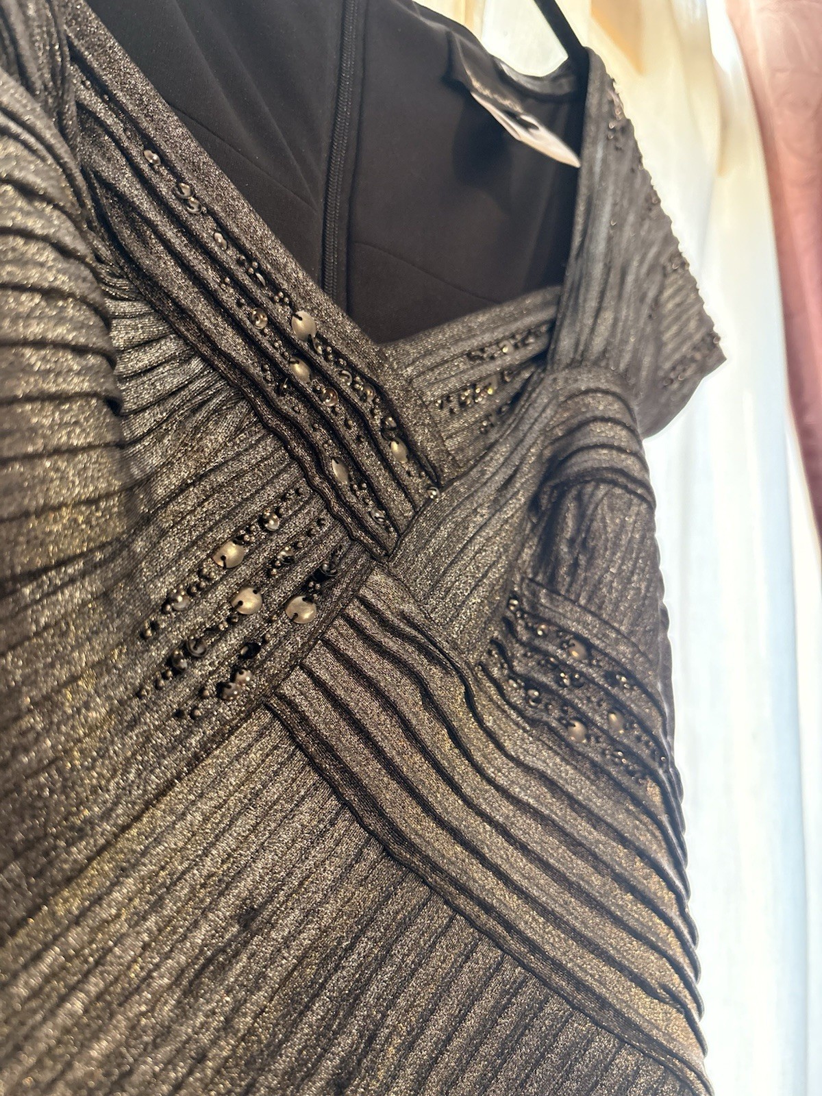 TADASHI SHOJI PLEATED METALLIC JERSEY SHEATH DRESS sz M