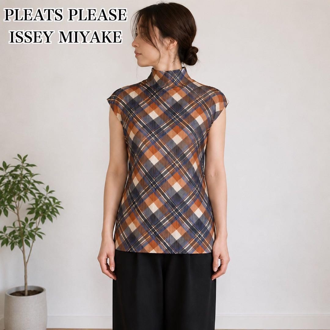 Excellent Condition Pleats Please ISSEY MIYAKE Tartan Check High Neck Sleeveless