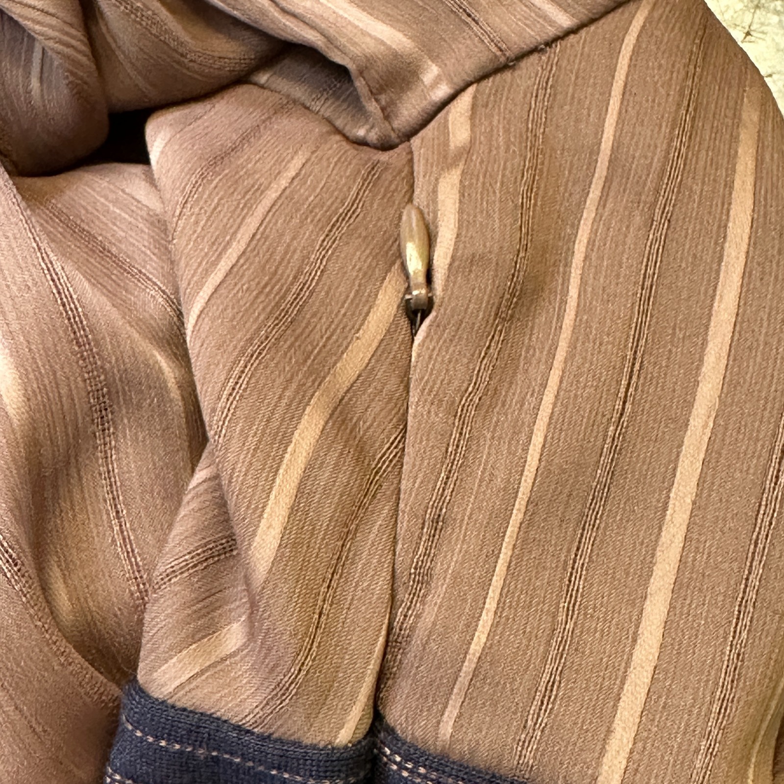 Rabbit Rabbit Rabbit Designs Tan Navy Pinstripe Balloon Sleeve Dress Women’s 8