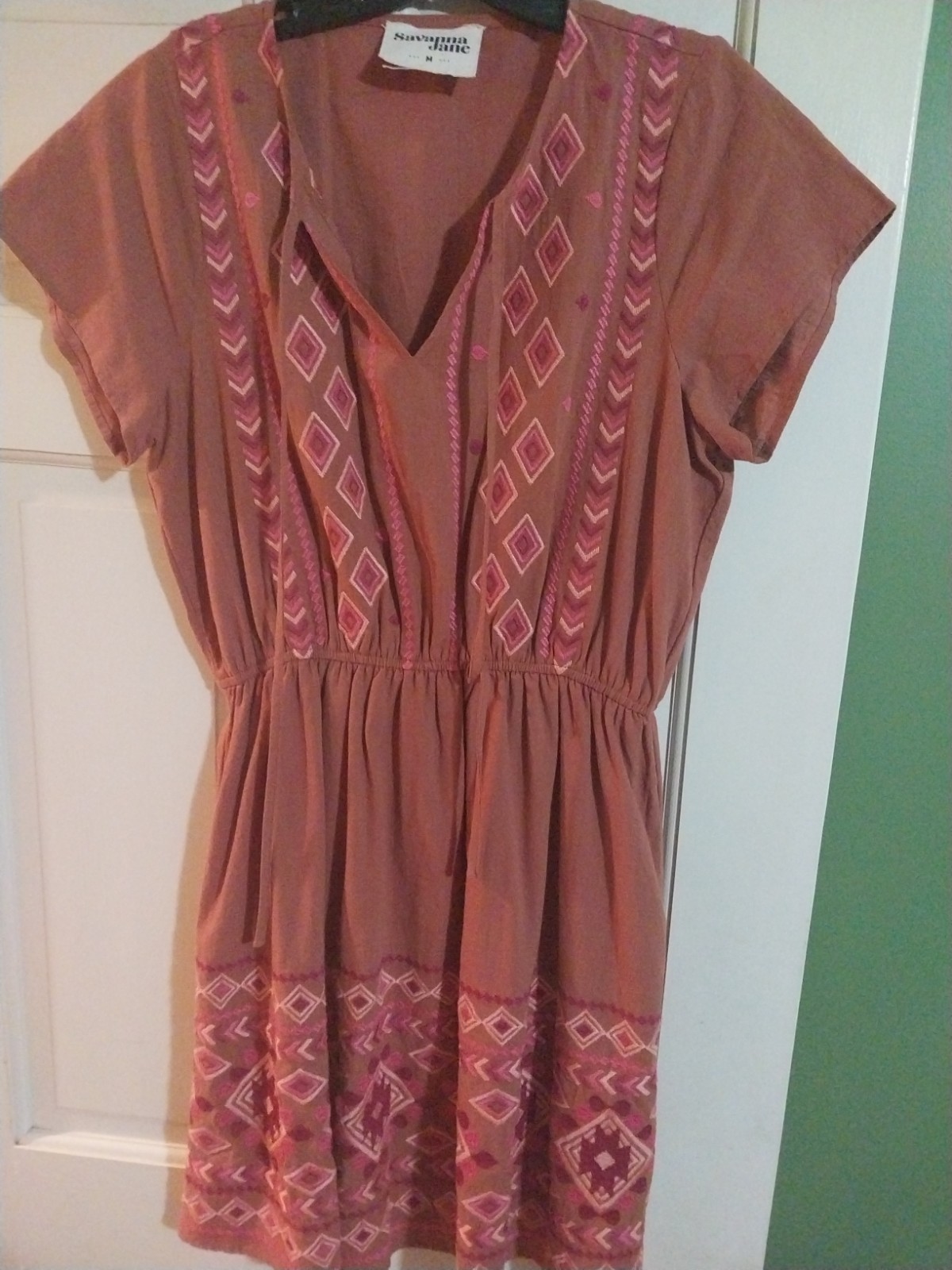 Savanna Jane Embroidered Dress Size M