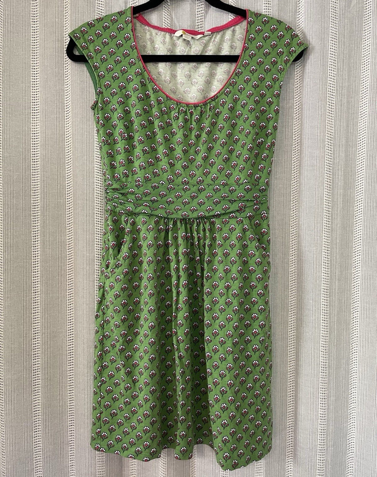 Boden Green Floral Scoop Neck Cap Sleeve T-Shirt Dress Knee Length 4P