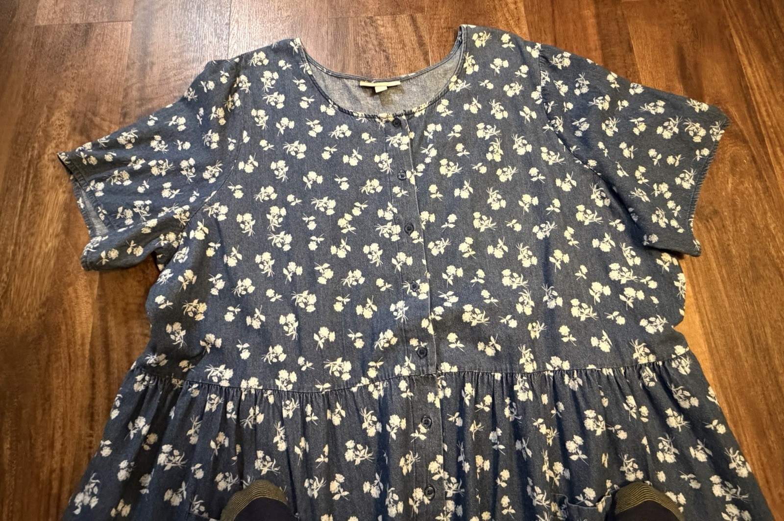 Woman Within Short Sleeve Blue Denim Maxi Dress Women’s 28W w/Floral Pattern