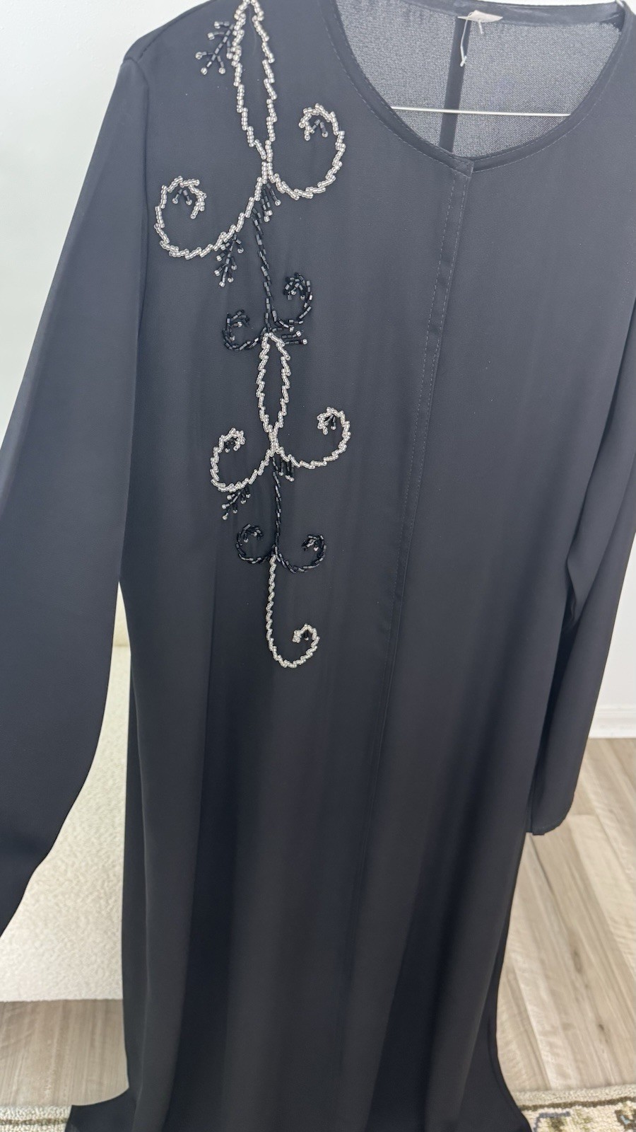 Black Maxi Long Dress L/XL V-Neck Long Sleeve Solid Beaded Accents