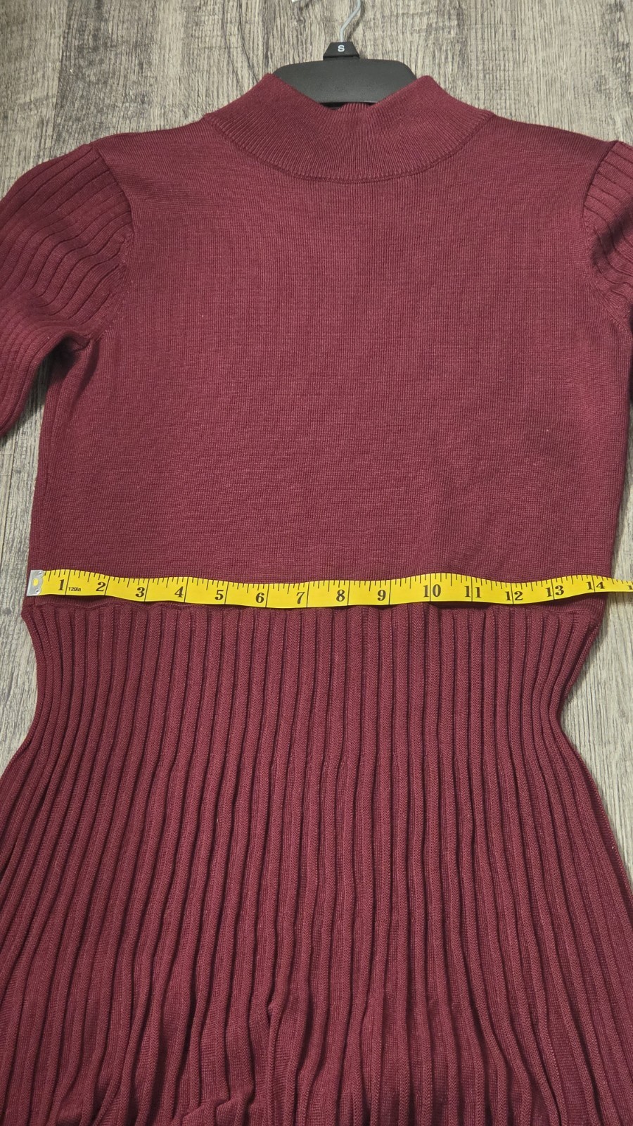 Sandra Darren Sweater Dress – Burgundy Mock Neck A-Line Midi Pleated Skirt – M