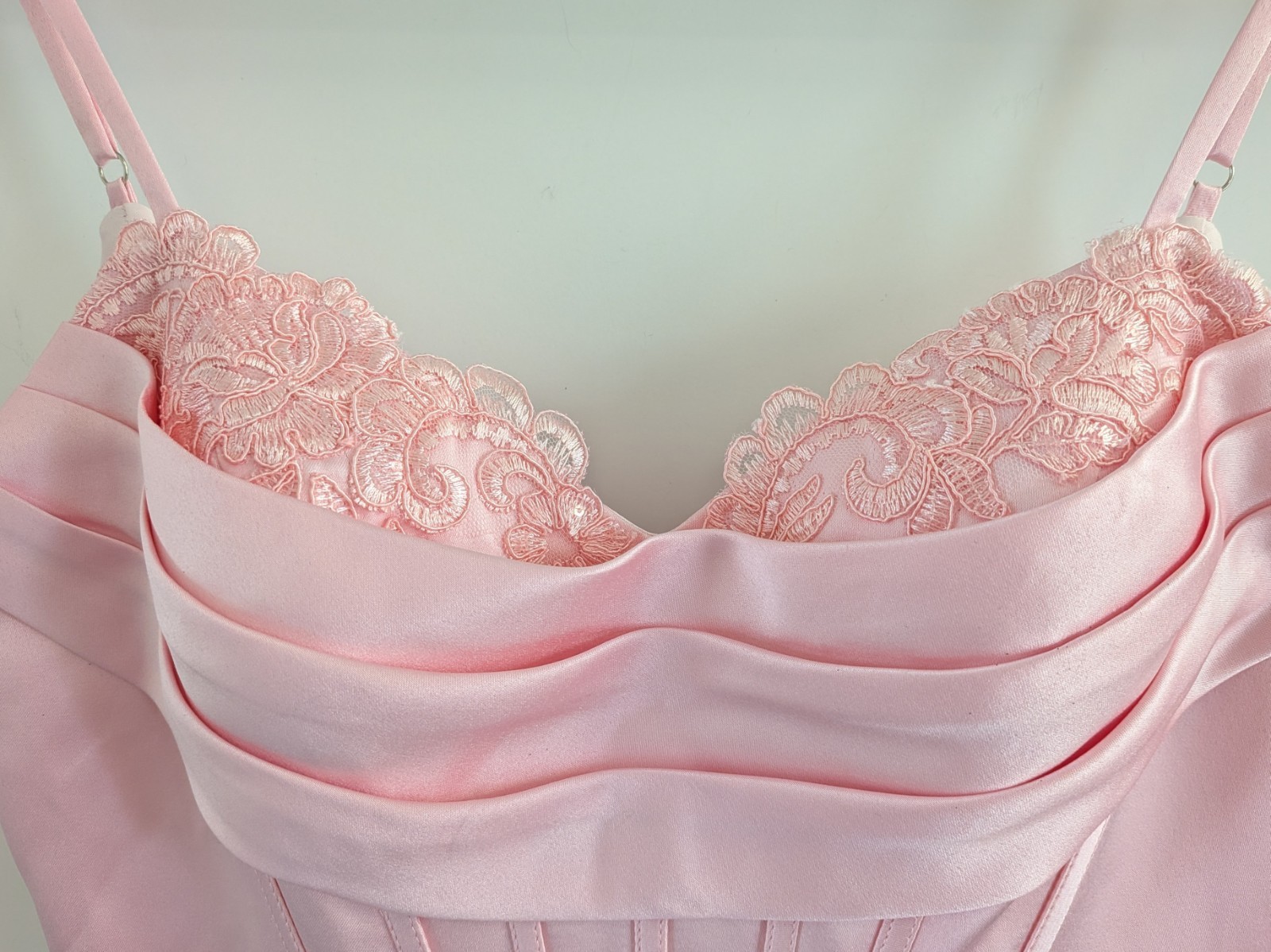 Stacees Formal NWT Blushing Pink Ruffle Floor Length Dress Size US4 Wedding Prom