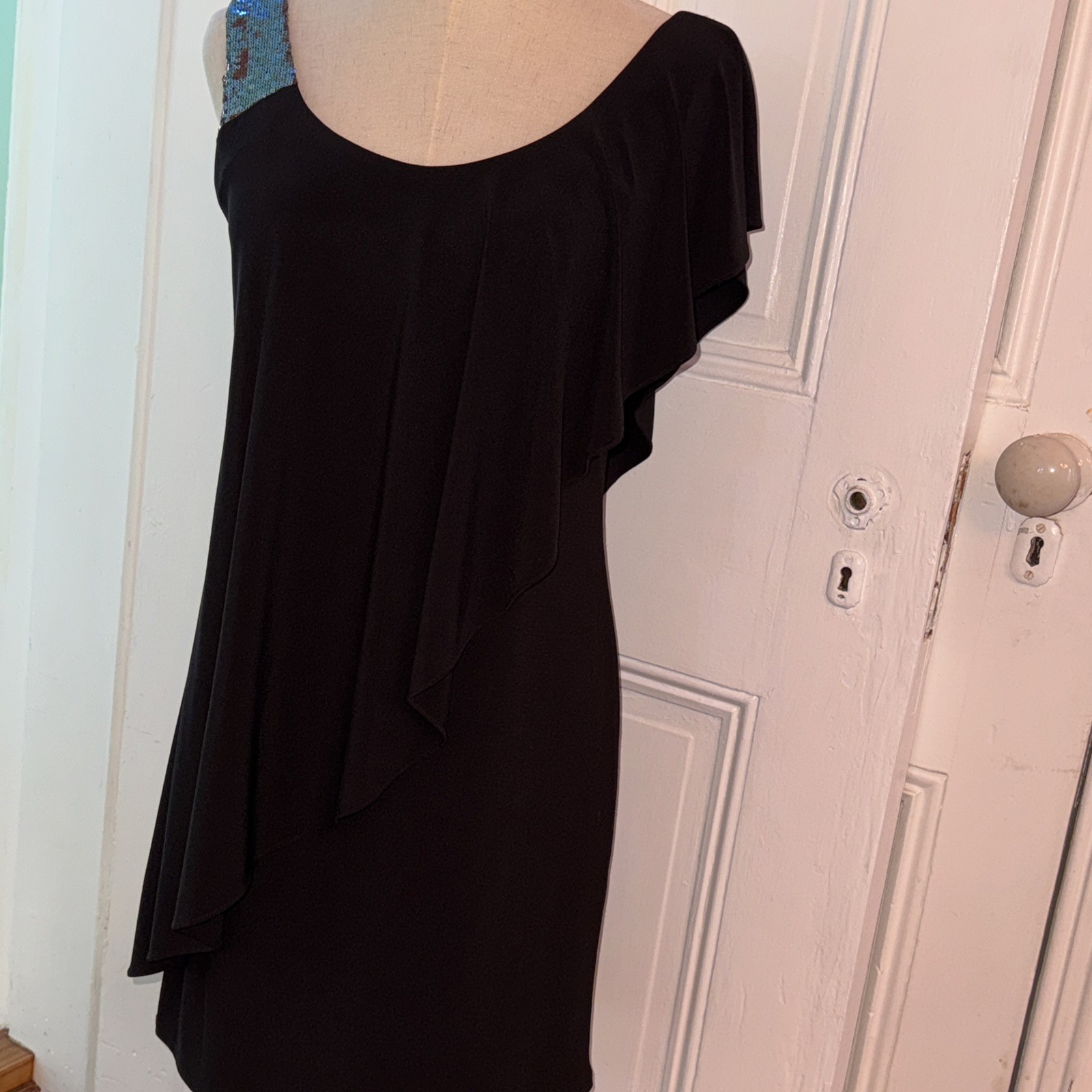 Betsy & Adam Black One Shoulder Sequin Strap Asymmetrical Ruffle Dress 6P USA