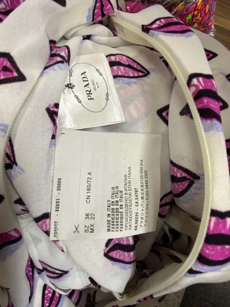 USED E9 PRADA ITALIAN-MADE LIP PRINT BOW TIE PLEATED DRESS VERYGOOD