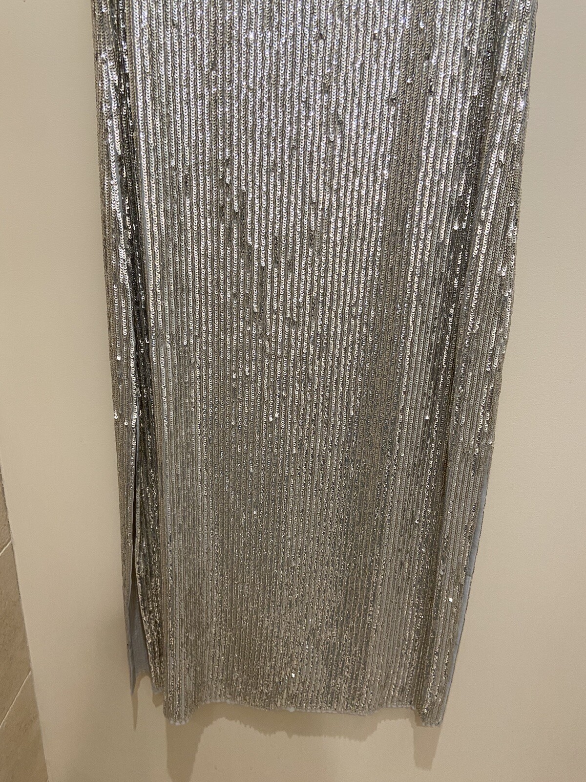 H&M PREMIUM QUALITY Thick Silver Beaded Embellished Sequin Dress Size 4 NWT