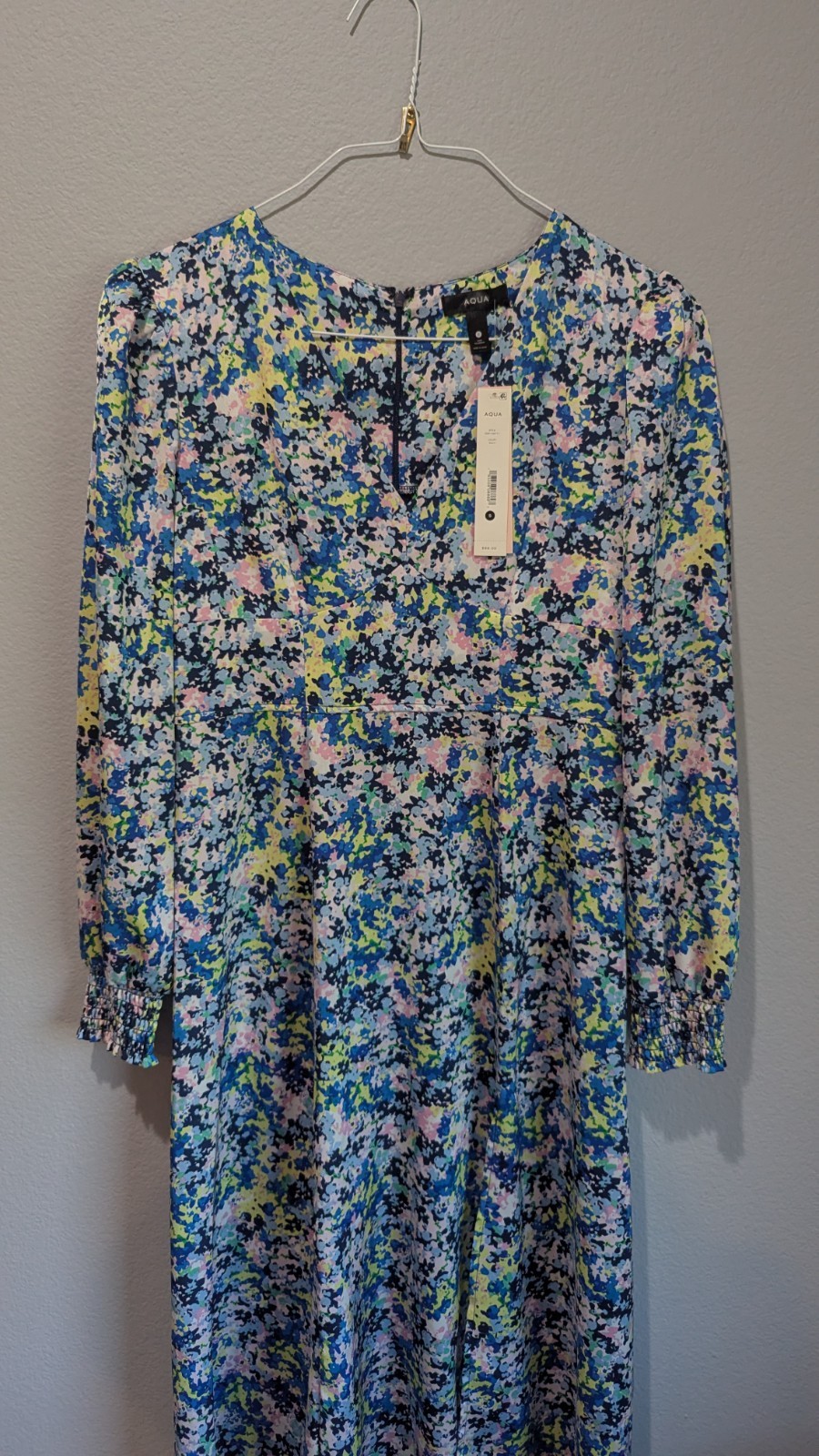 AQUA S Multicolor Floral Chiffon V-Neck A-Line Midi Dress Smocked Cuffs