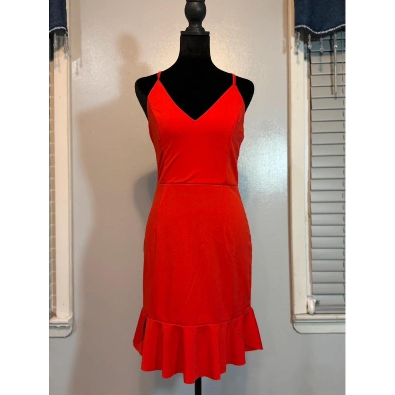 Red Lace Up Back Bodycon Ruffle Hem Spaghetti Strap Mini Cocktail Date Night